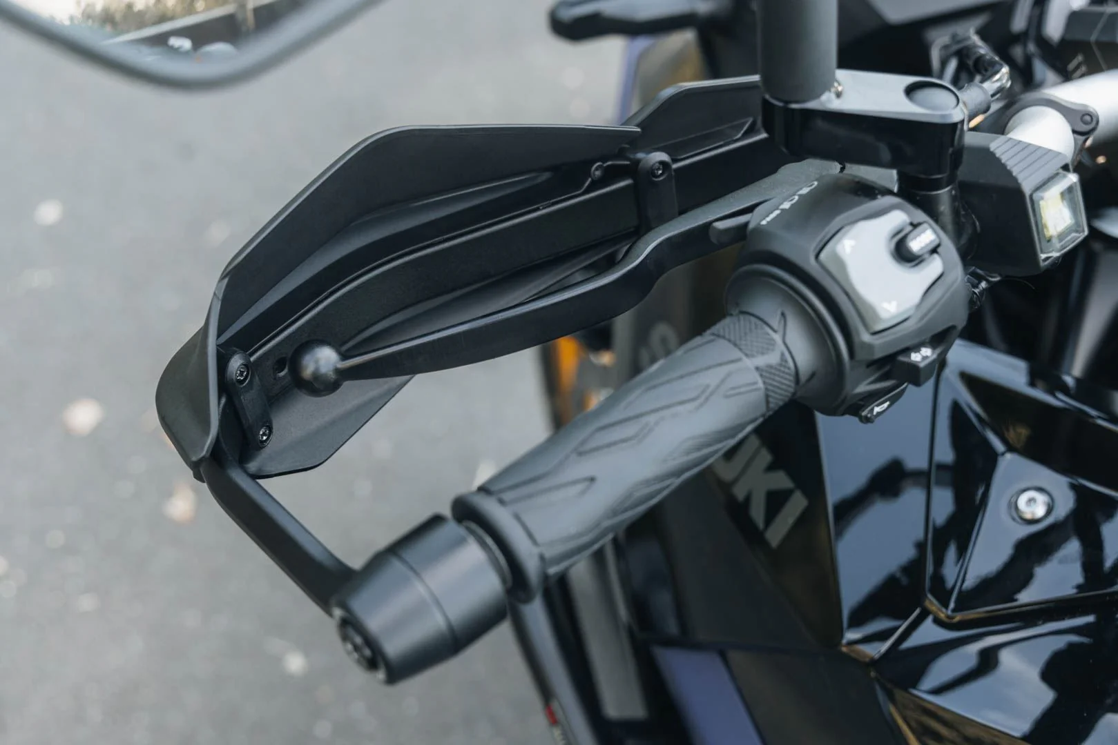 Adventure handguard kit Black. Ducati Scrambler (14-). - Image 3