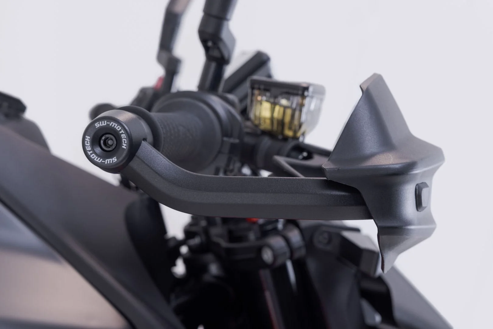 Adventure handguard kit Black. KTM 990 Duke (23-). - Image 5