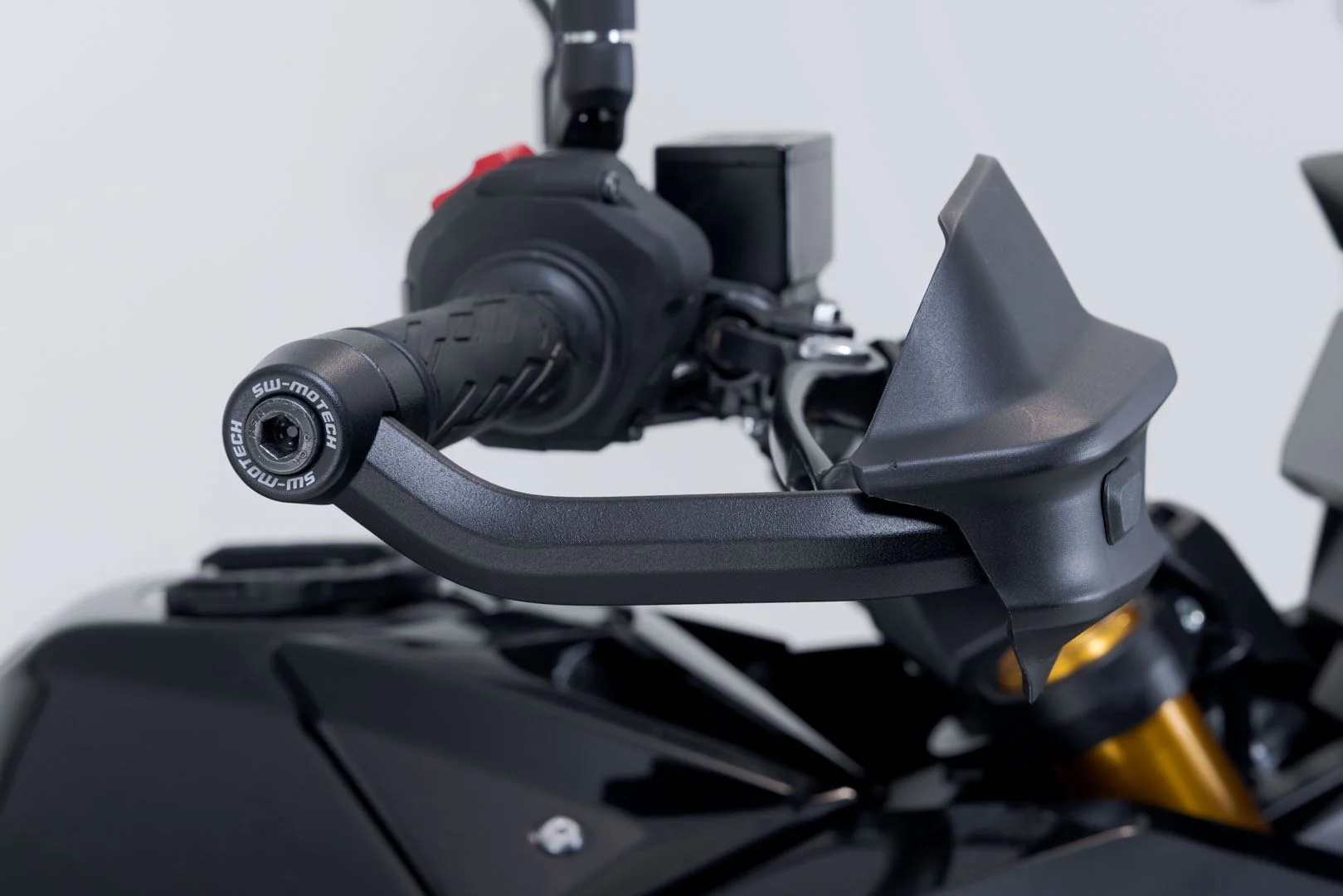 Adventure handguard kit Black. Suzuki V-Strom 800 / 800DE (22-). - Image 5