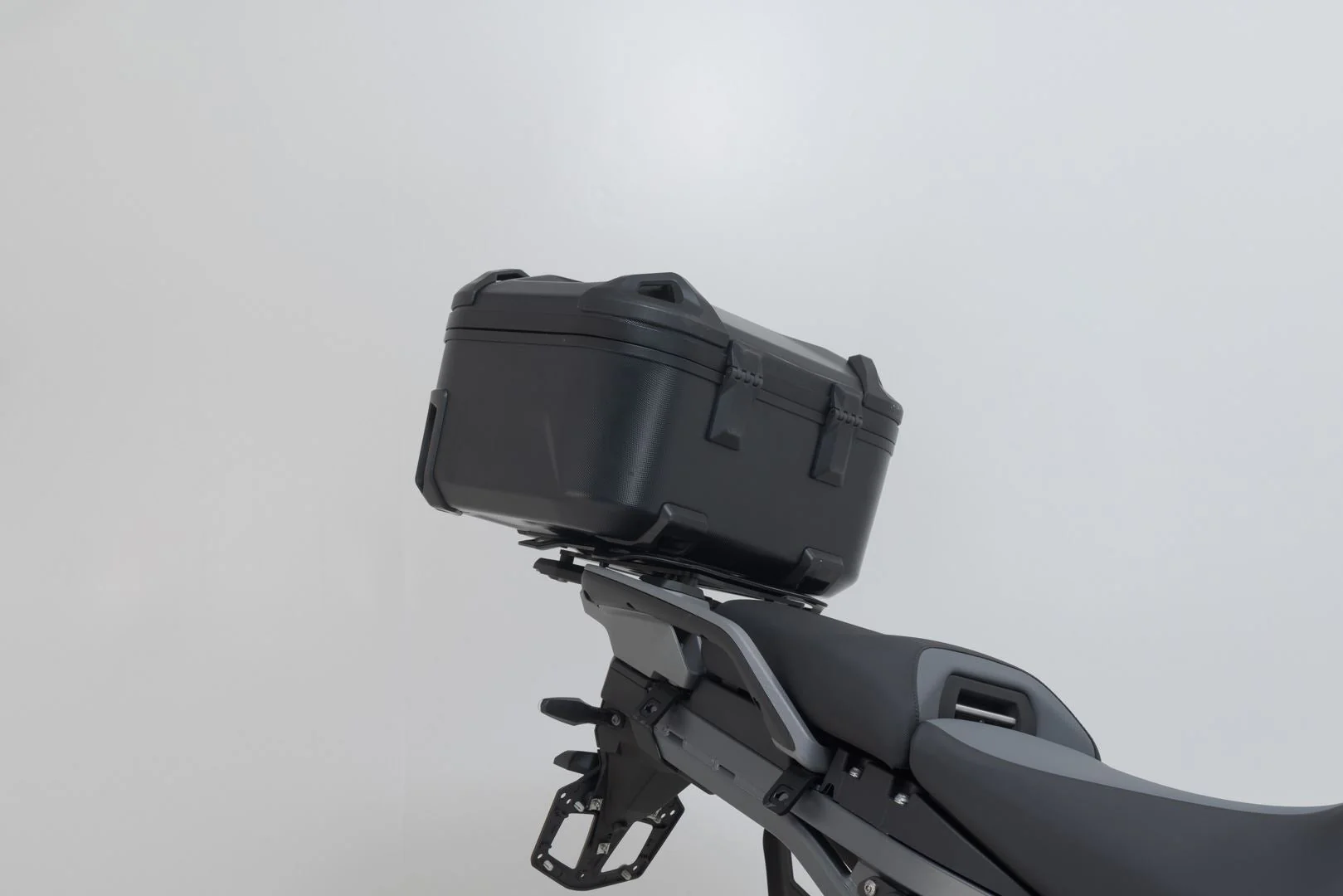 Adventure set DUSC Black. R 1300 GS Adv (24-). BMW top case holder. - Image 5
