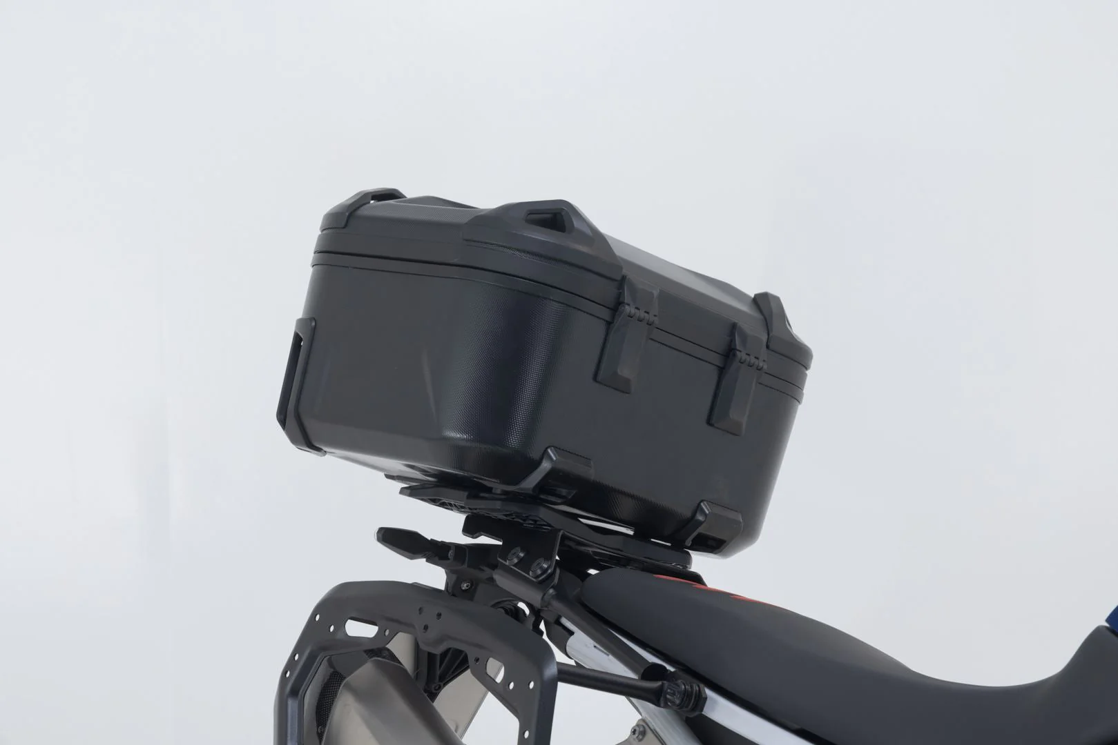Adventure set DUSC Black. Suzuki V Strom 1000 (14-19). - Image 5
