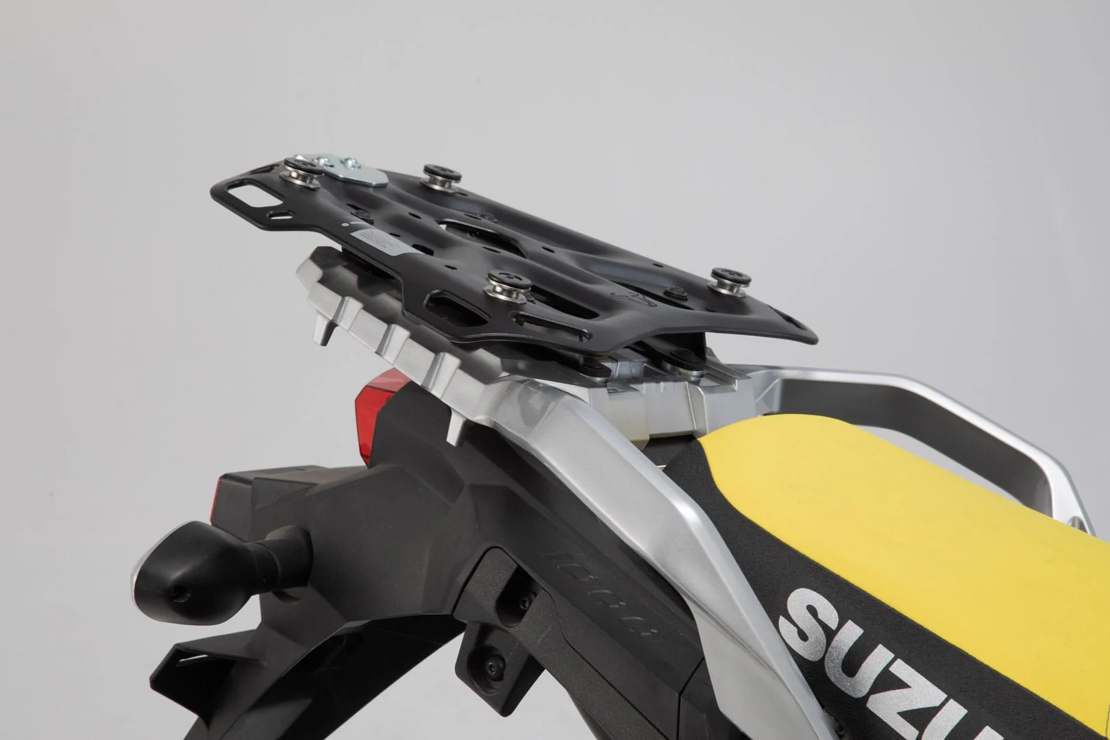 Adventure set luggage Silver. Suzuki V Strom 1000 (14-19). - Image 4