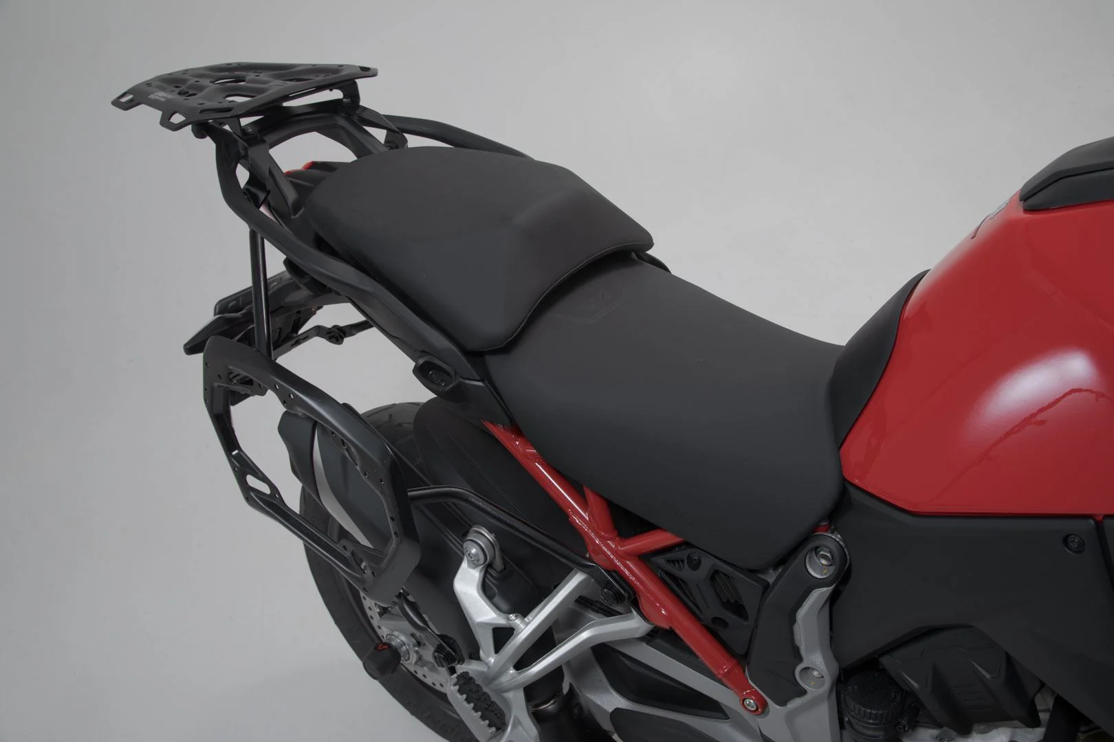 Adventure set TRAX ADV US-model Silver. Ducati Multistrada V4 (20-). - Image 4