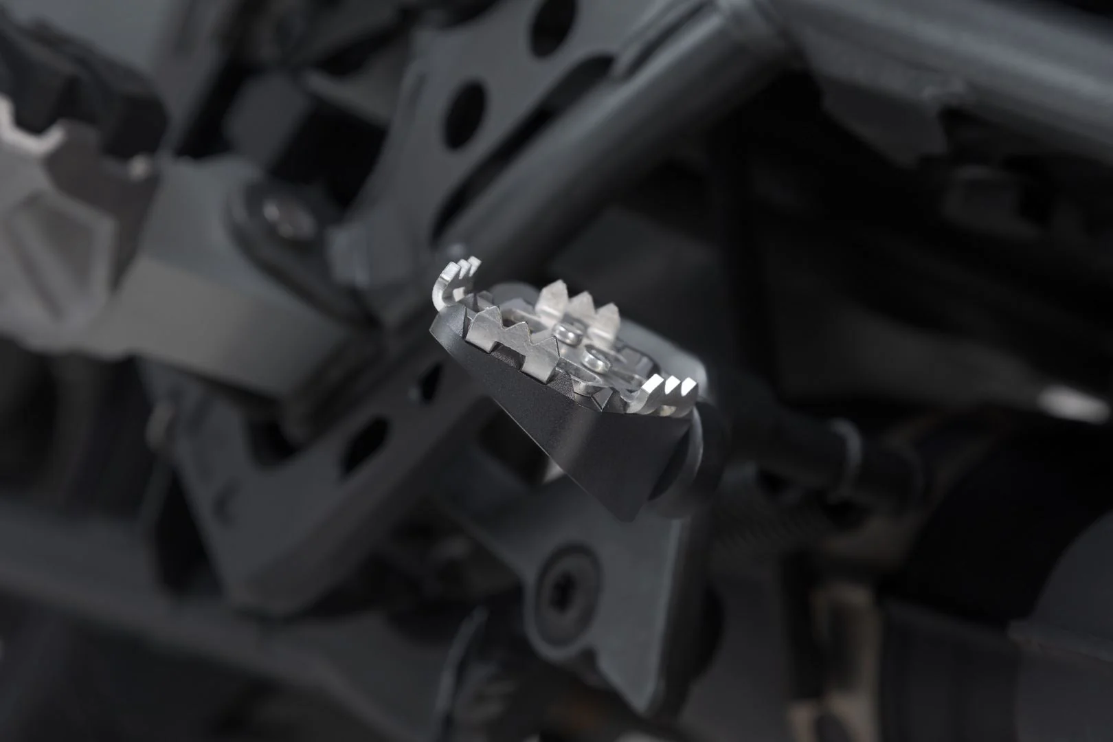 ADVENTURE step for brake pedal Black/Silver - Image 4