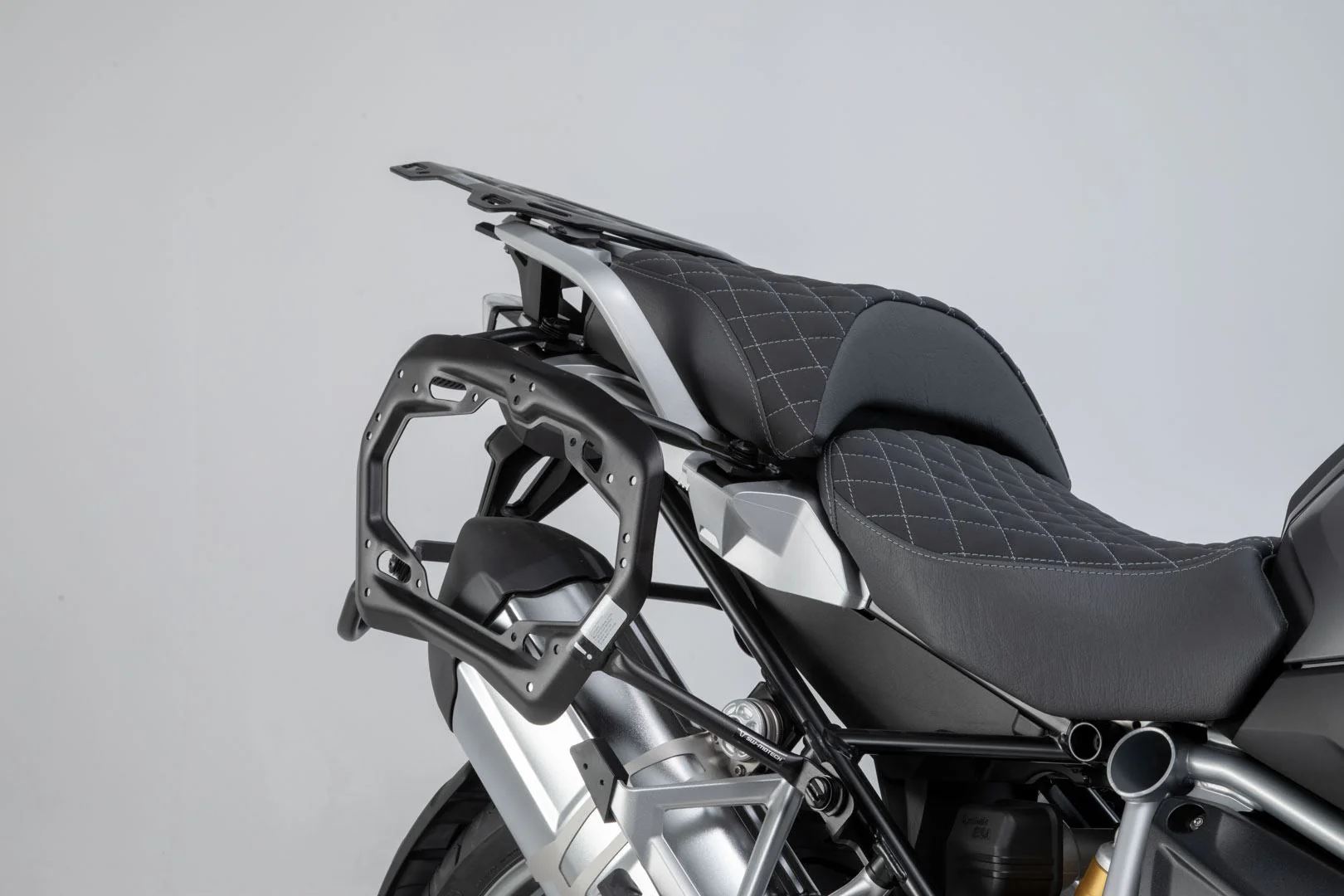 AERO ABS side case system 2x25 litre BMW R1200GS (12-), R1250GS (18-) - Image 3