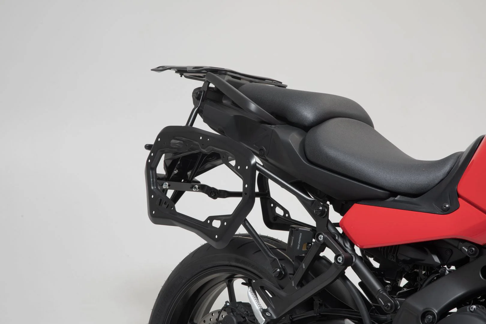 AERO ABS Side Case System 2x25 litre Yamaha Tracer 9 (20-) - Image 3