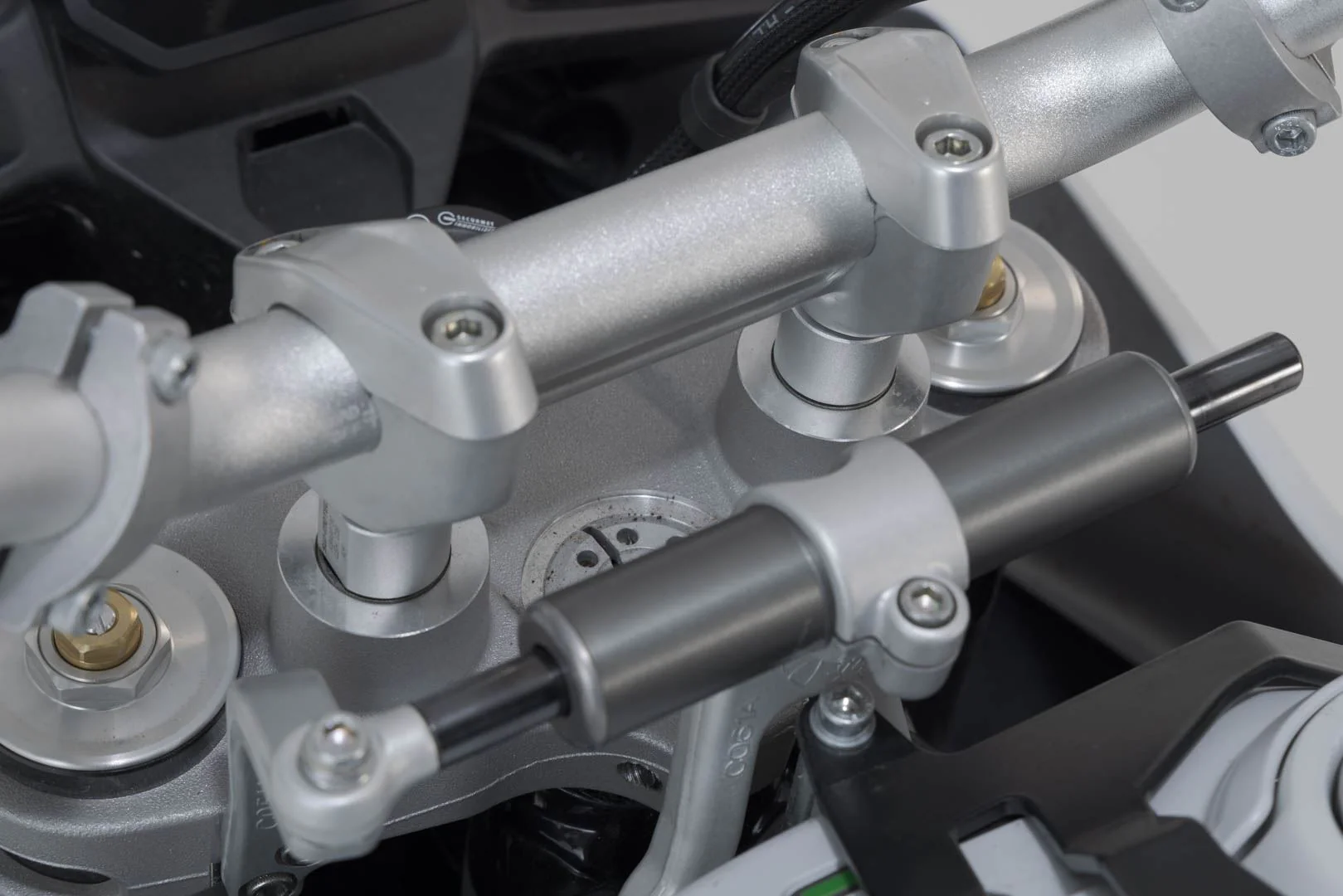 Bar riser Ducati DesertX (22-) Silver - Image 3