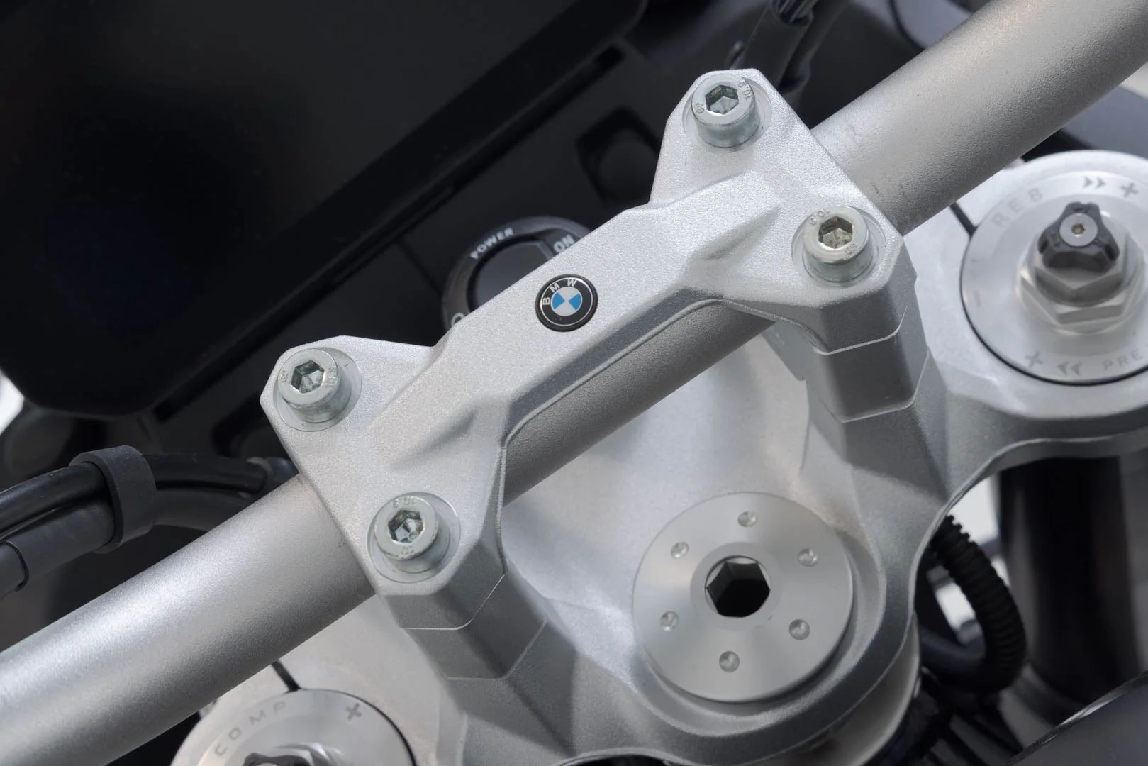 Bar riser H=30 mm BMW F 850 GS (18-). Silver - Image 3