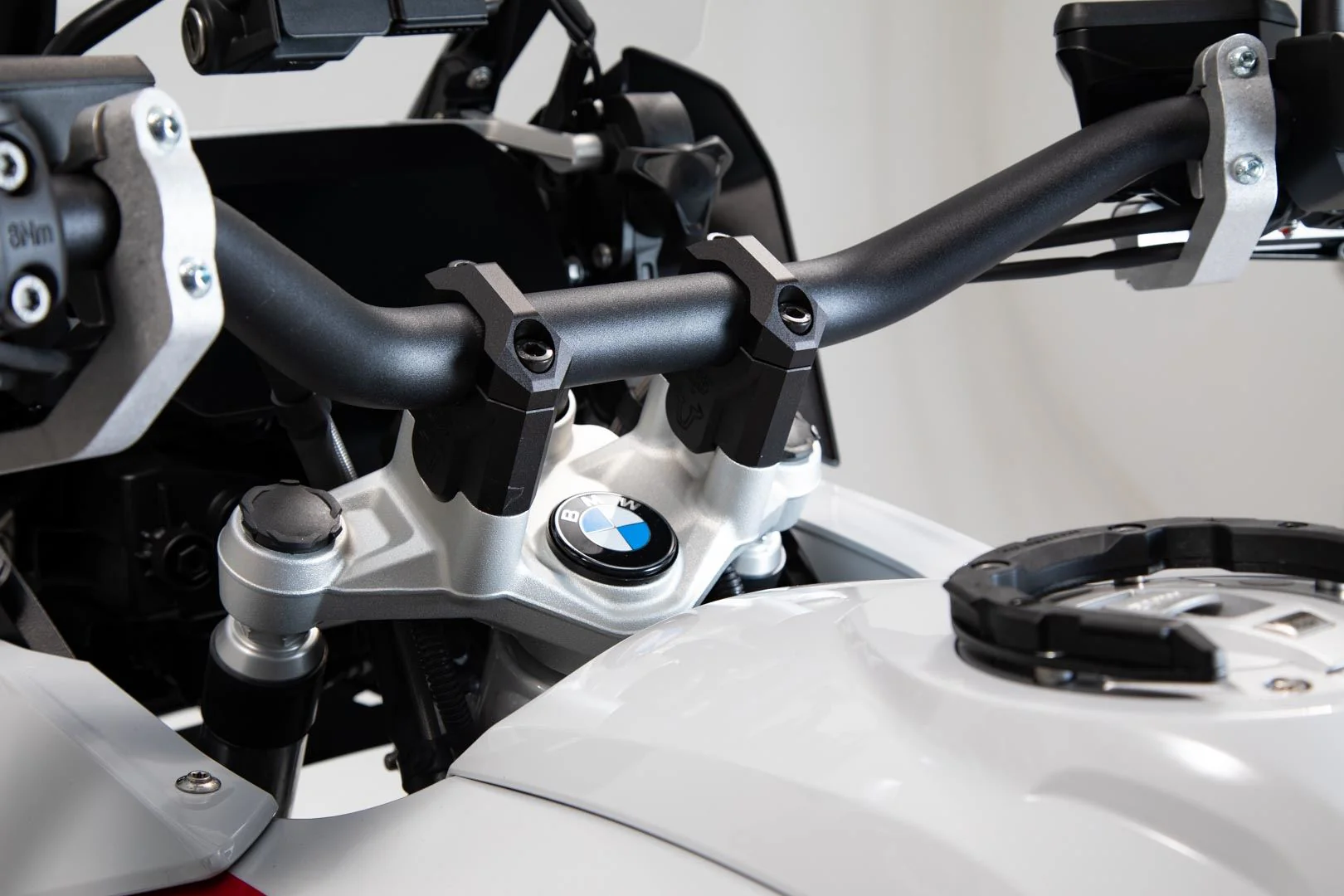 Bar riser H=40 mm R1200GS LC/Adv/Rallye, R1250GS. Black - Image 2