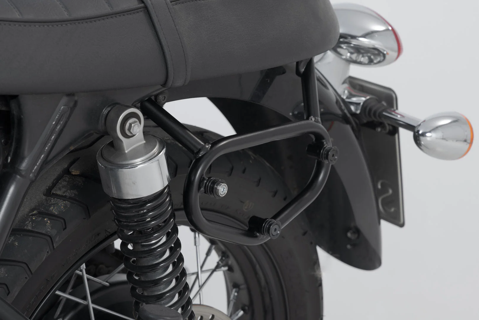 Legend Gear side bag system LC Triumph Scrambler (05-) - Image 4