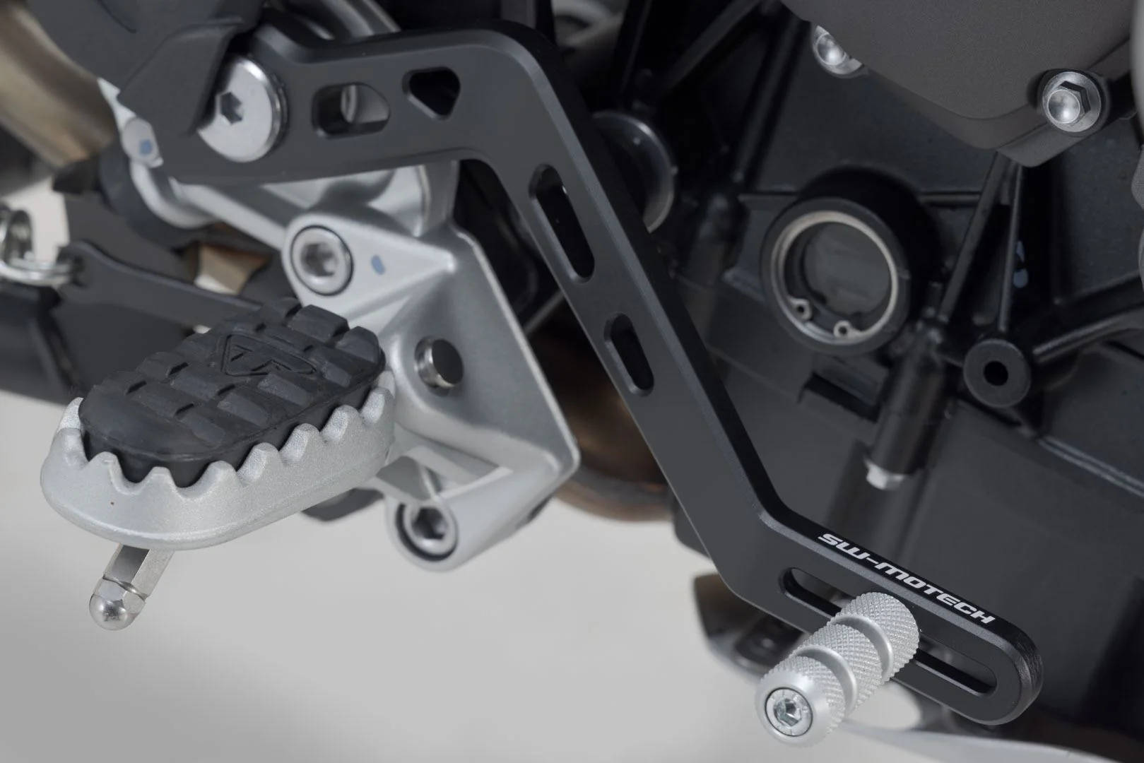 Brake pedal Triumph Tiger 900 / GT / Rally / Pro (19-23) - Image 3