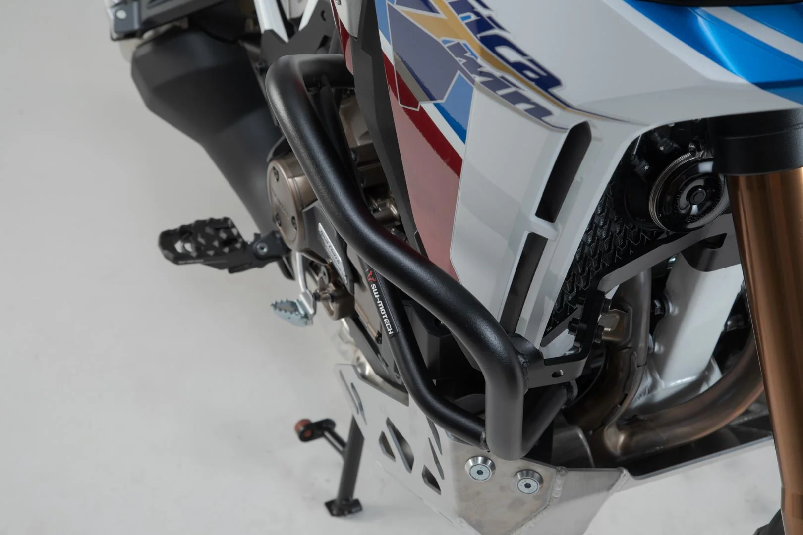 Crash bar (19-) Honda CRF1100L Africa Twin Adv Sp Black - Image 5