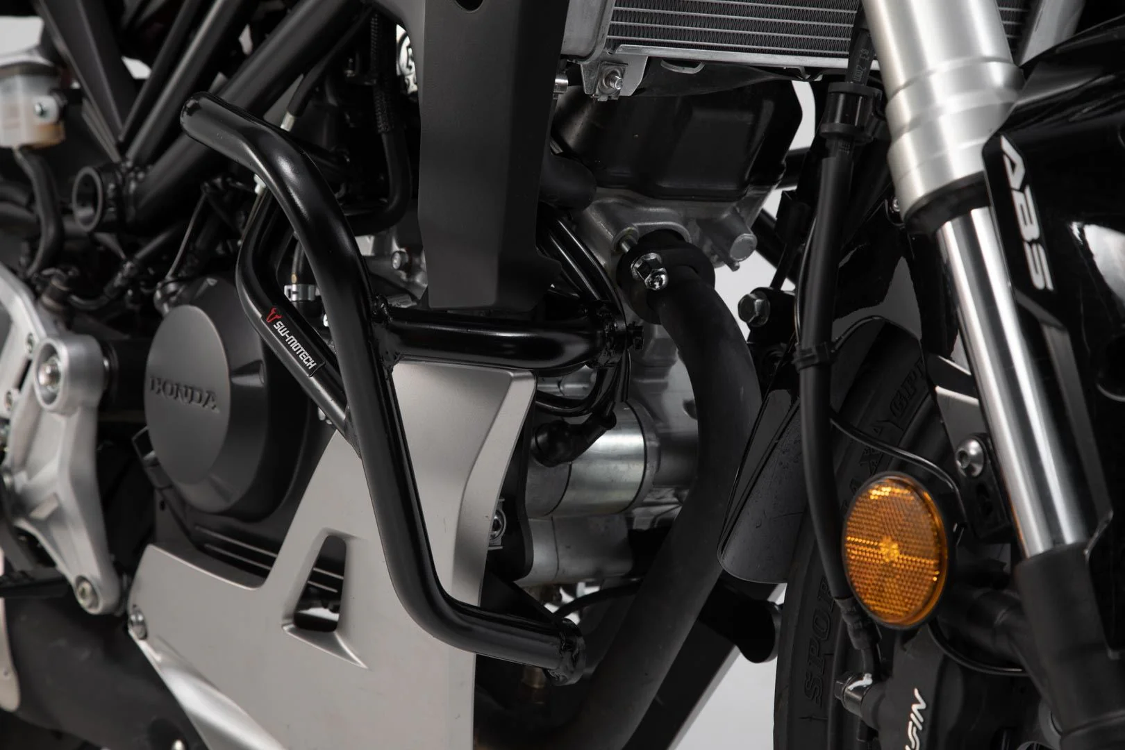 Crash bar Honda CB125R (18-20) Black - Image 5