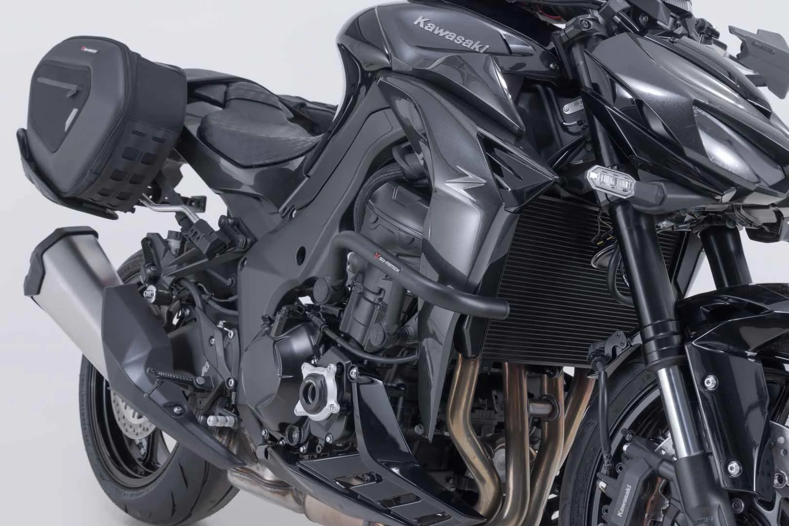 Crash bar Black. Kawasaki Z1100 (25-). - Image 2