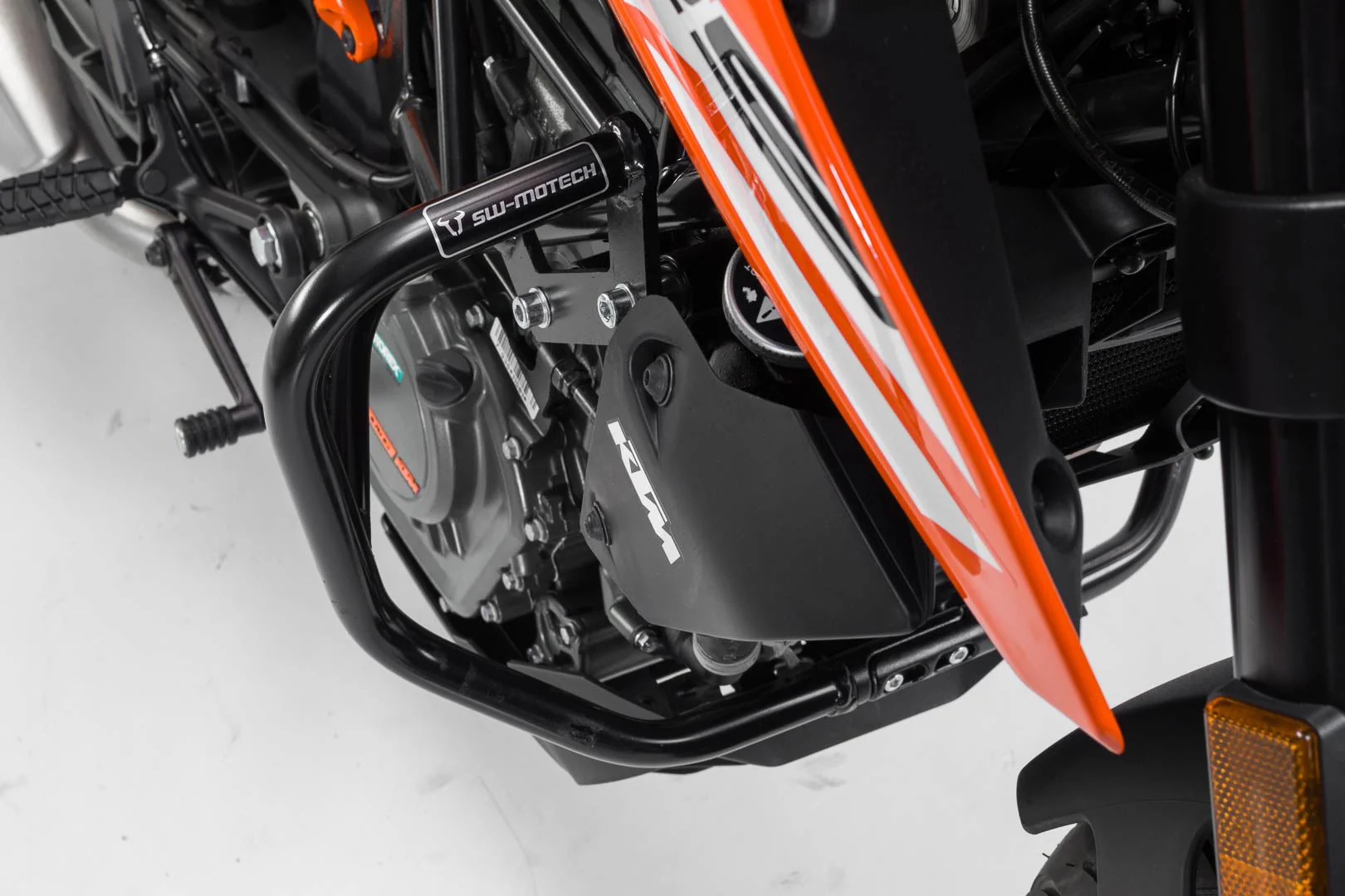 Crash bar KTM 125 (11-20) / 200 Duke (11-16) Black - Image 2