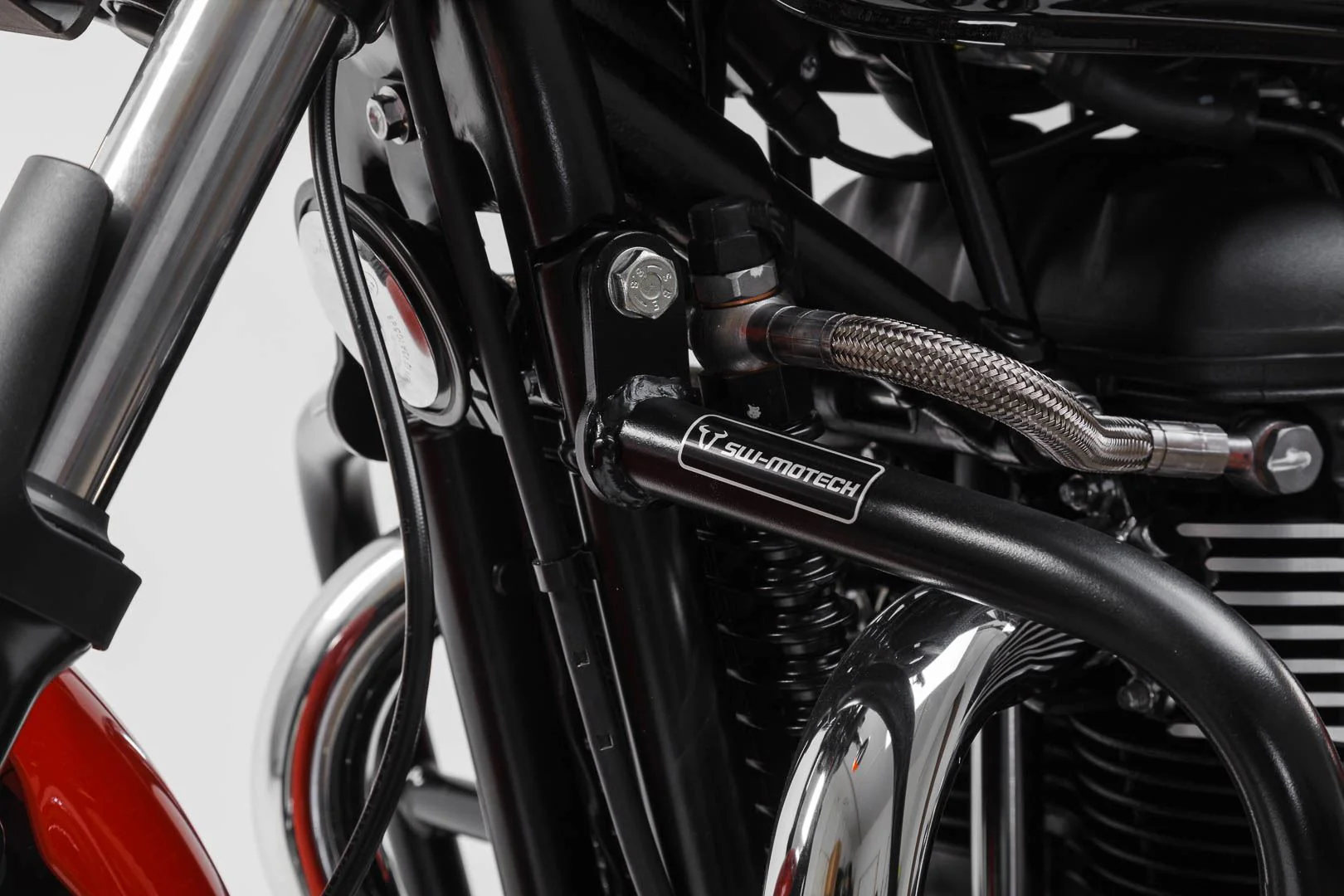 Crash bar Triumph Thruxton, Bonneville (04-16) Black - Image 4