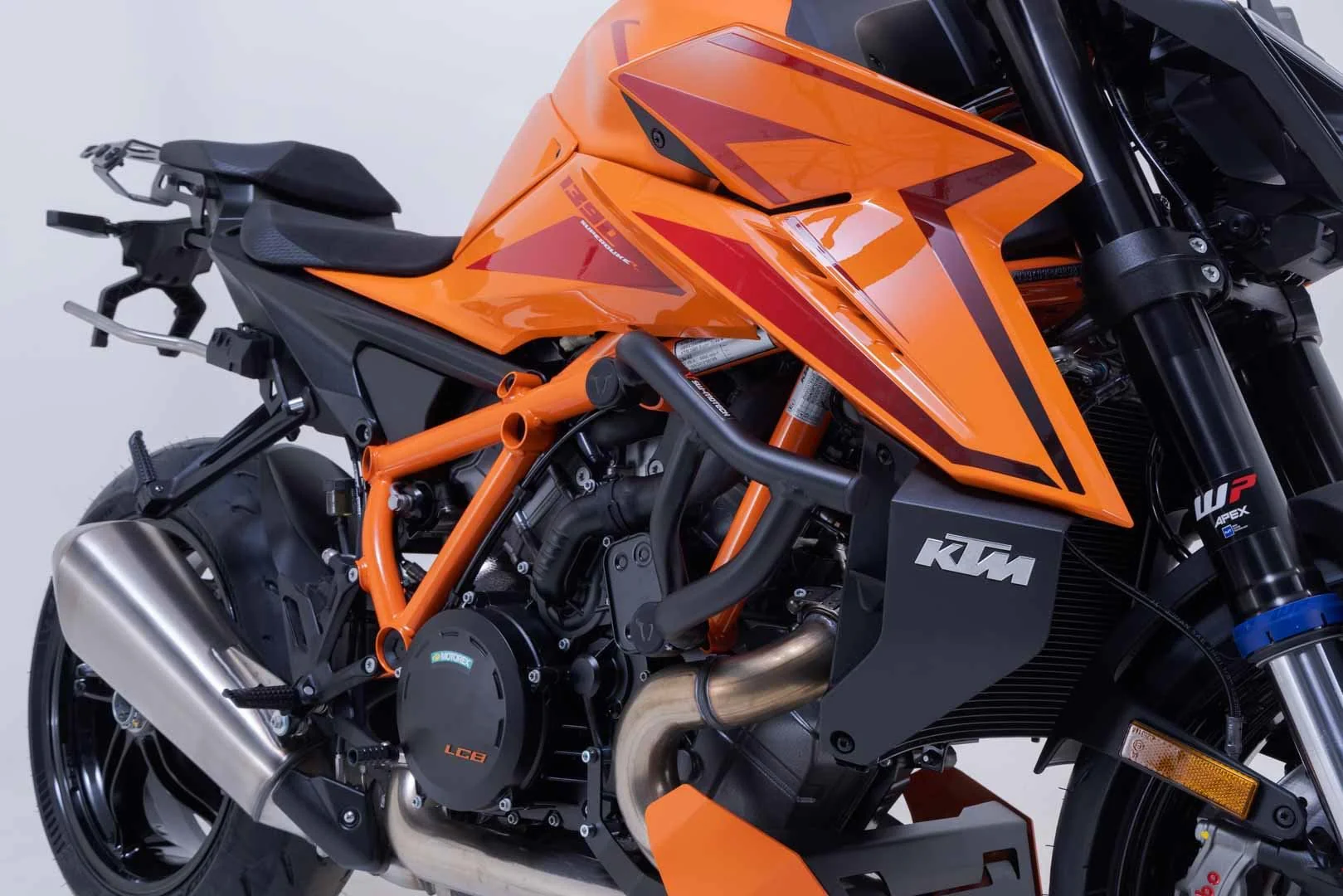 Crash bar Black. KTM 1390 Super Duke R/EVO (23-). - Image 2