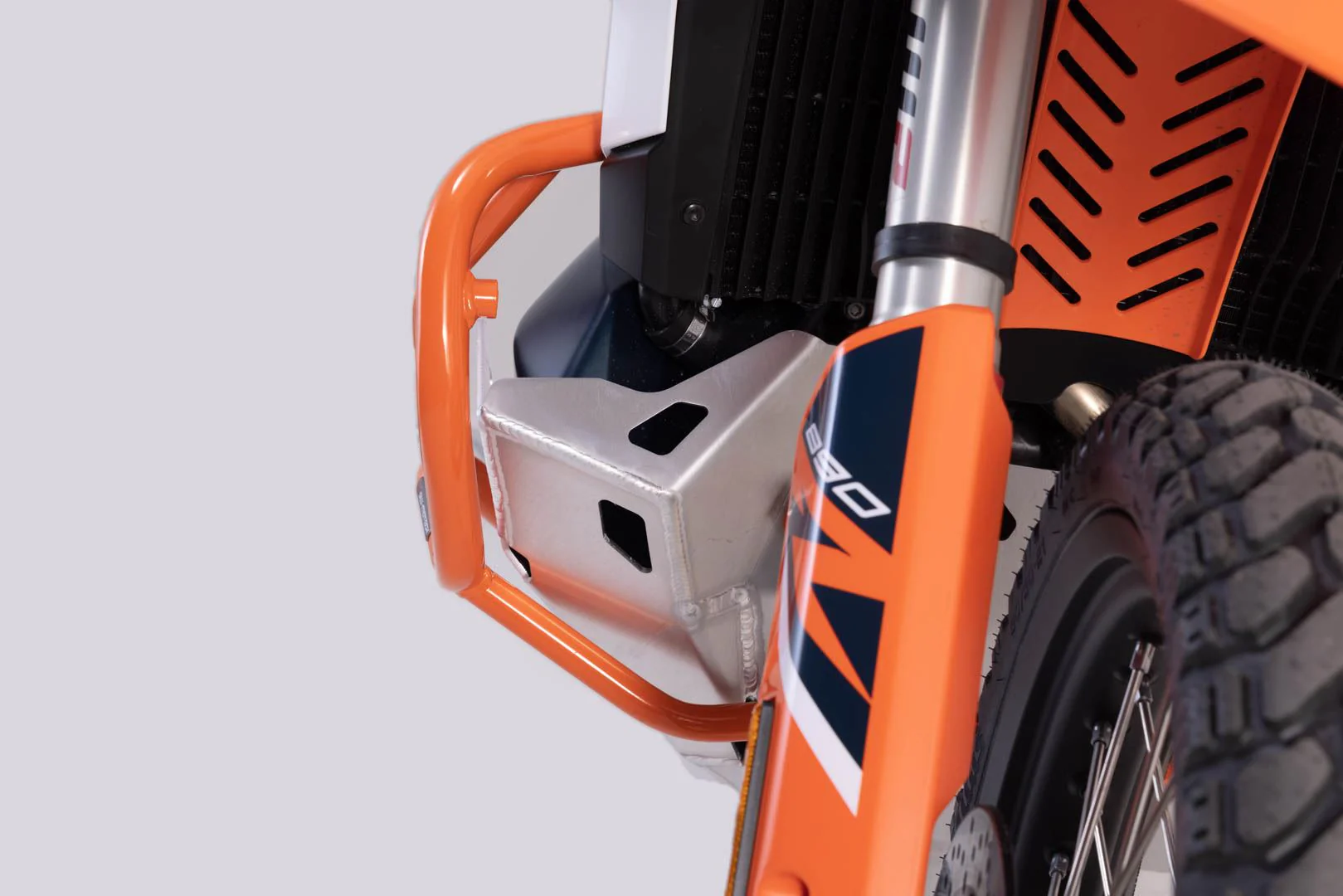 Crash bar KTM 790 Adv/ R, 890 Adv/ R Electronic orange - Image 5