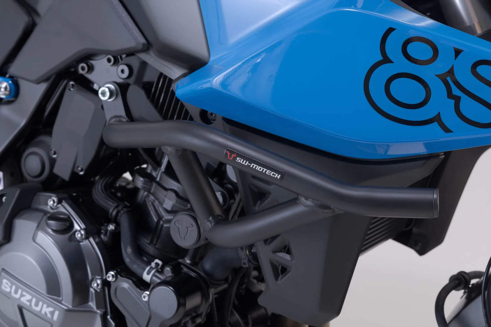Crash bar Suzuki GSX-8S (22-) Black - Image 5