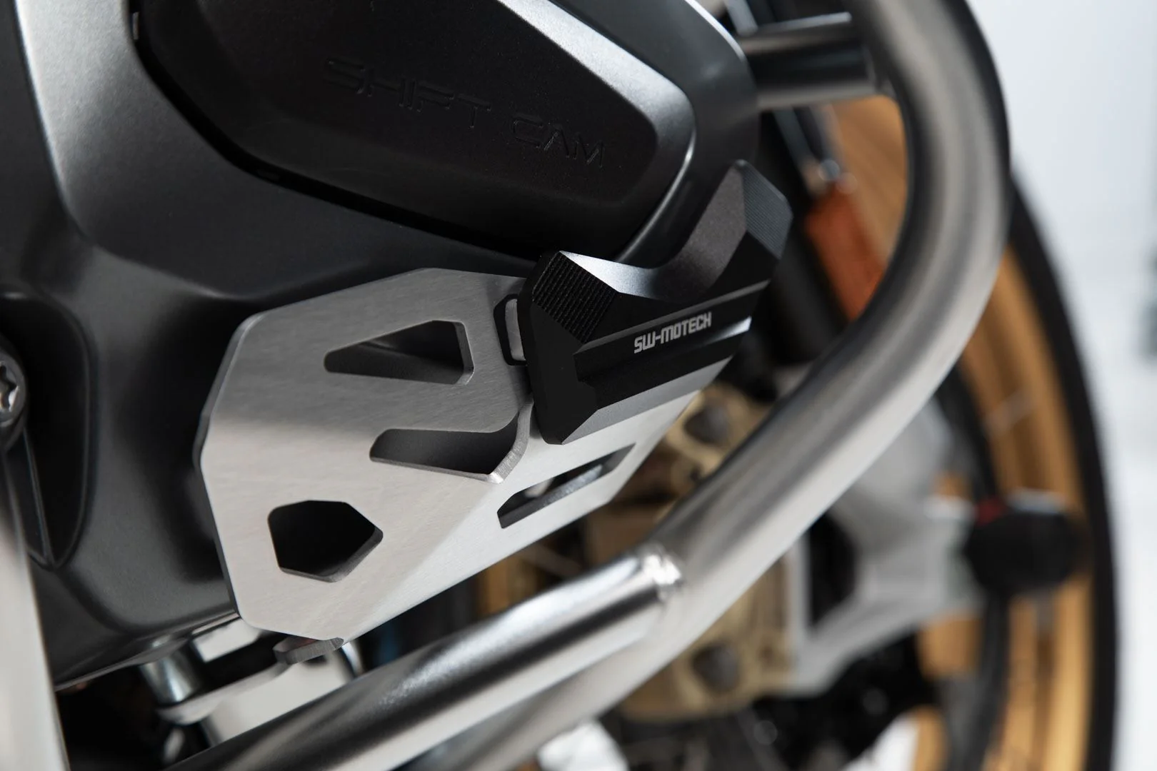 Cylinder guard BMW R 1250 GS/Adv, R 1250 RS/ RT Black/Silver - Image 5