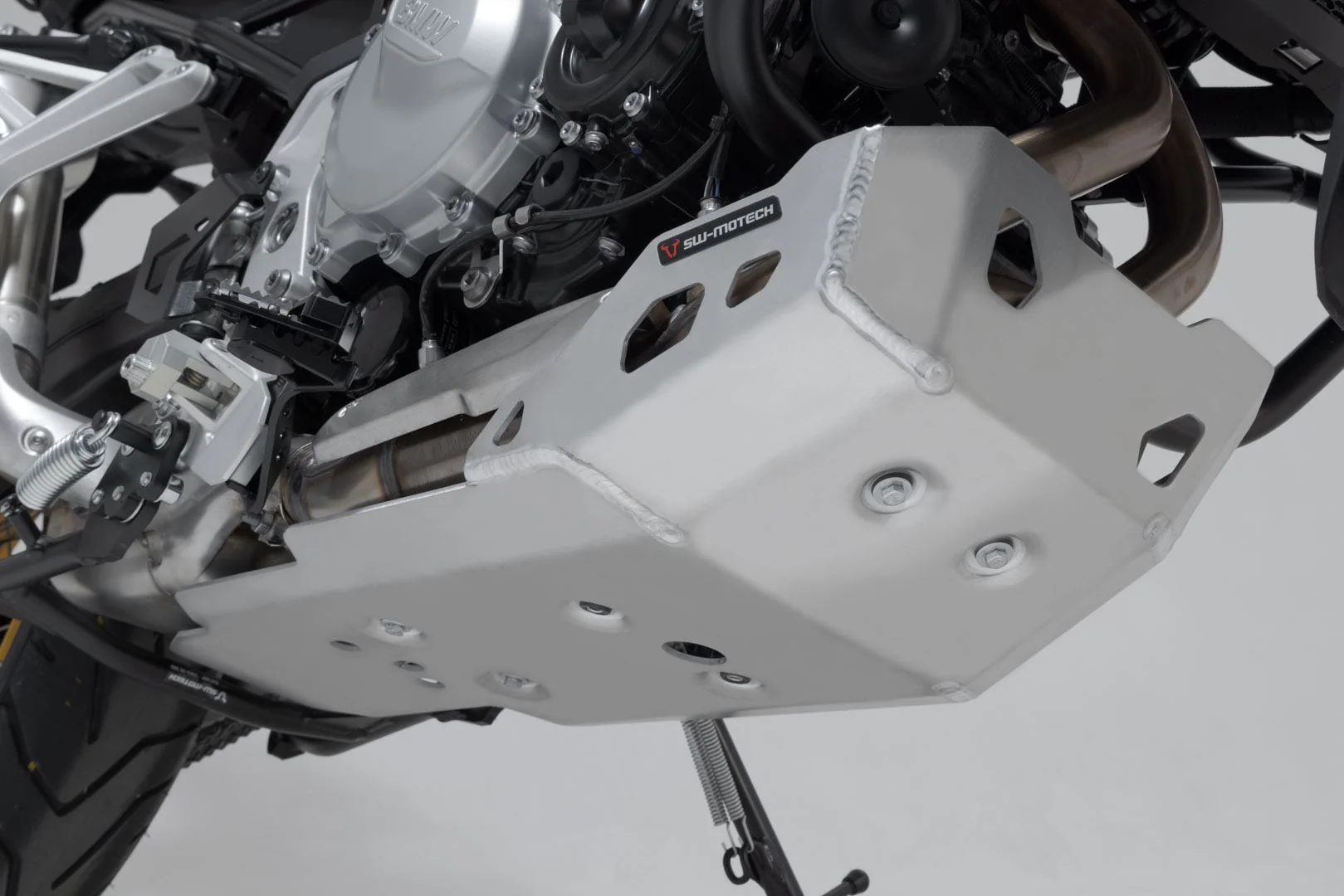 Cylinder guards Black. BMW R nineT/ Pure/ Scra. R12/ R12 nineT. - Image 8