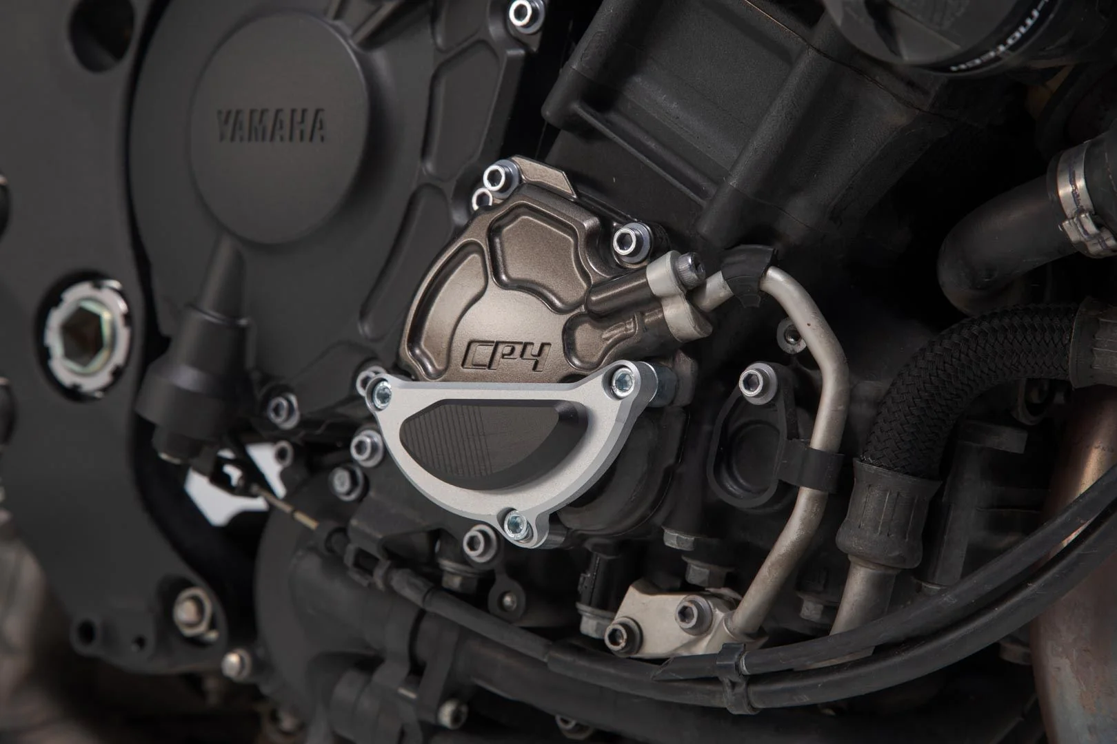 Engine case protector Yamaha MT-10 (16-) Black/silver - Image 2