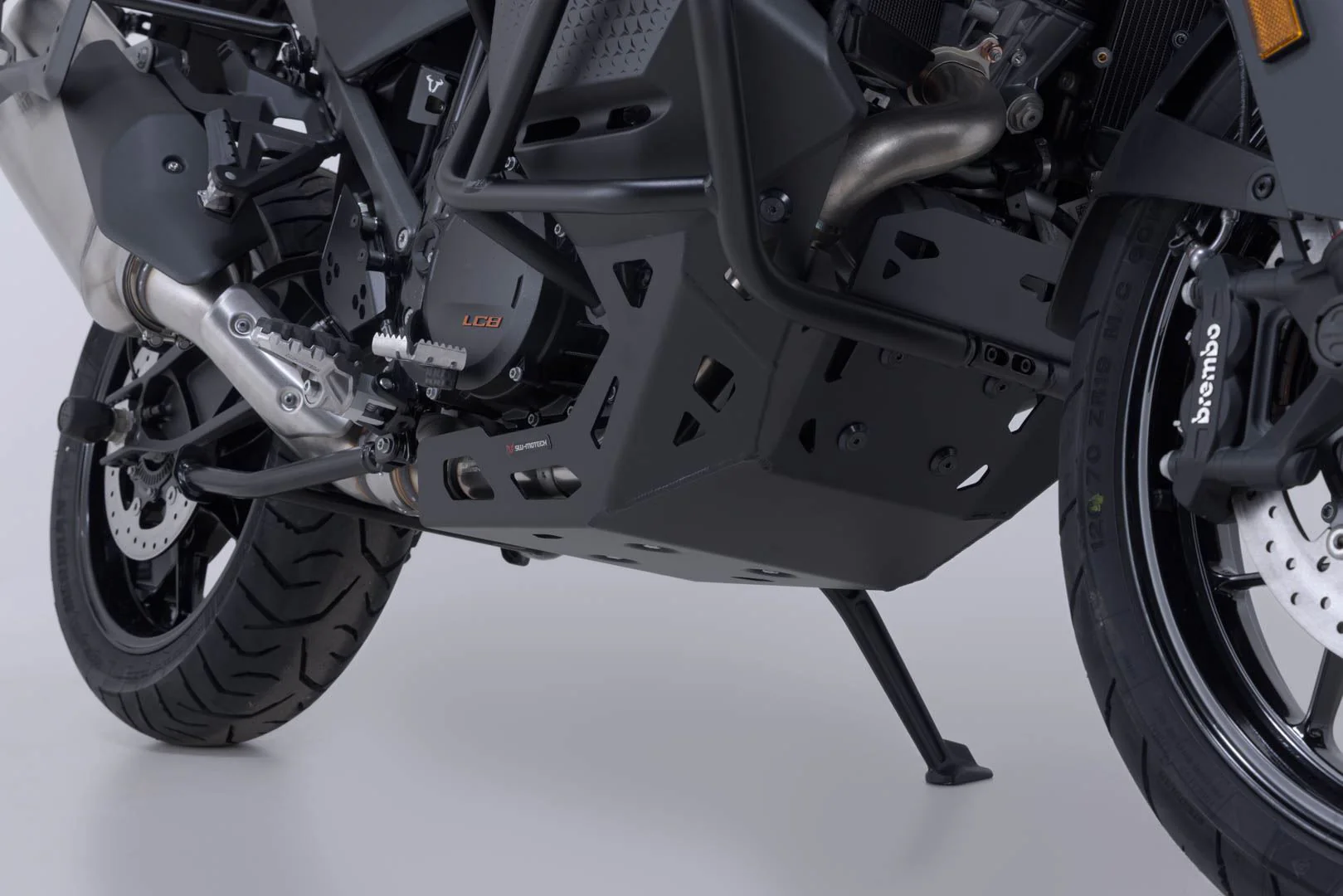Engine guard Black. KTM 1290 / 1390 Super Adventure (21-). - Image 2