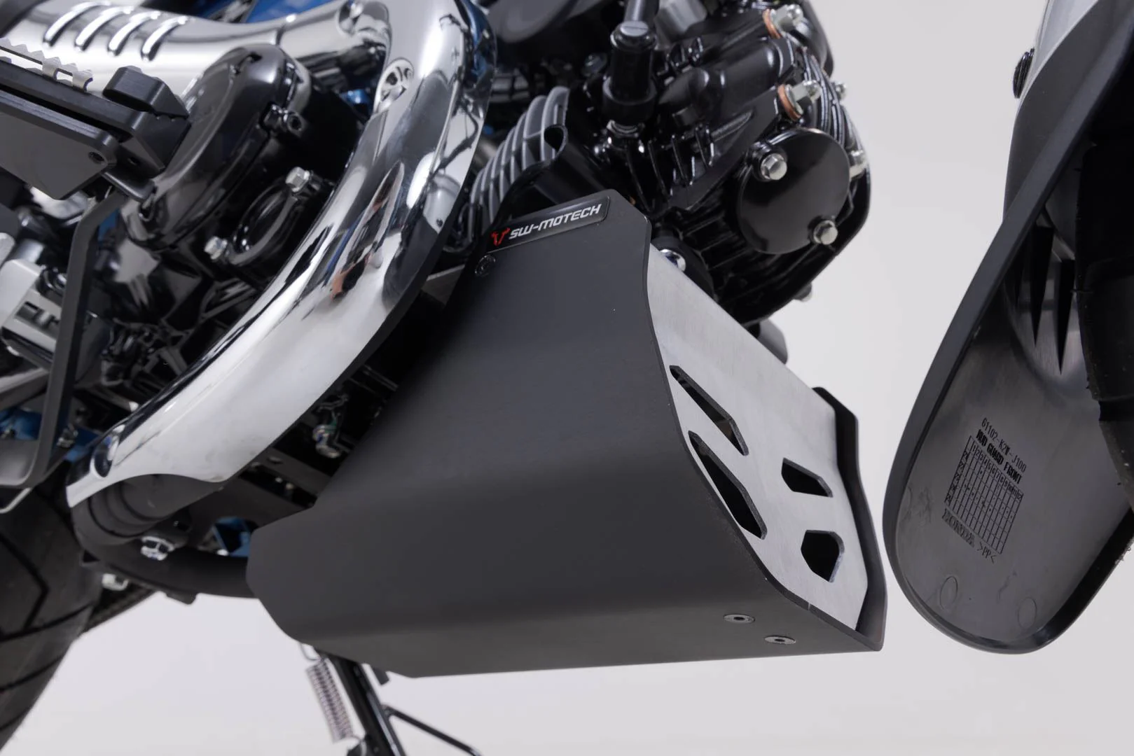 Engine guard Black/Silver. Honda Dax 125 (22-). - Image 3