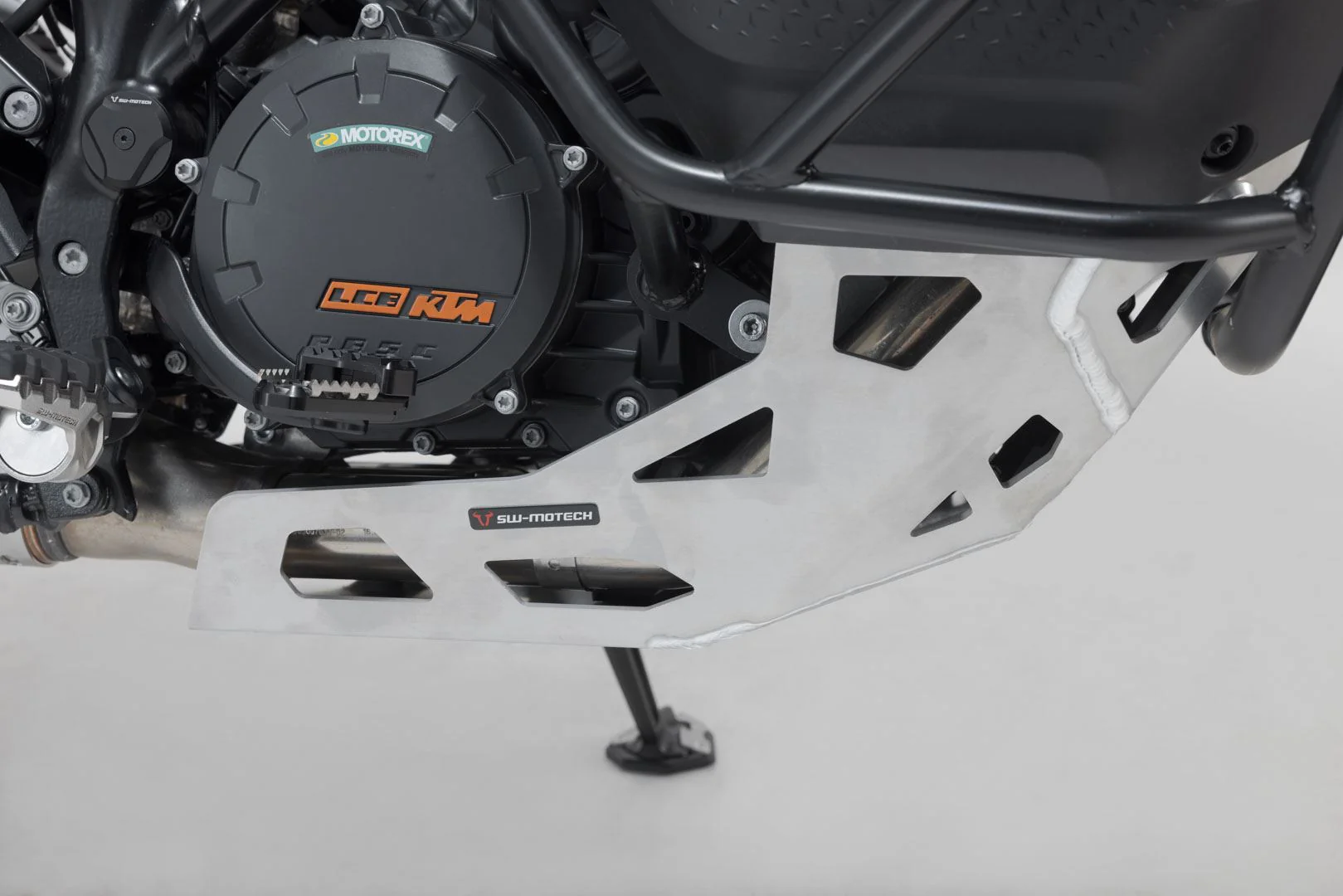 Engine Guard KTM 1290 Super Adventure (21-) Silver - Image 5