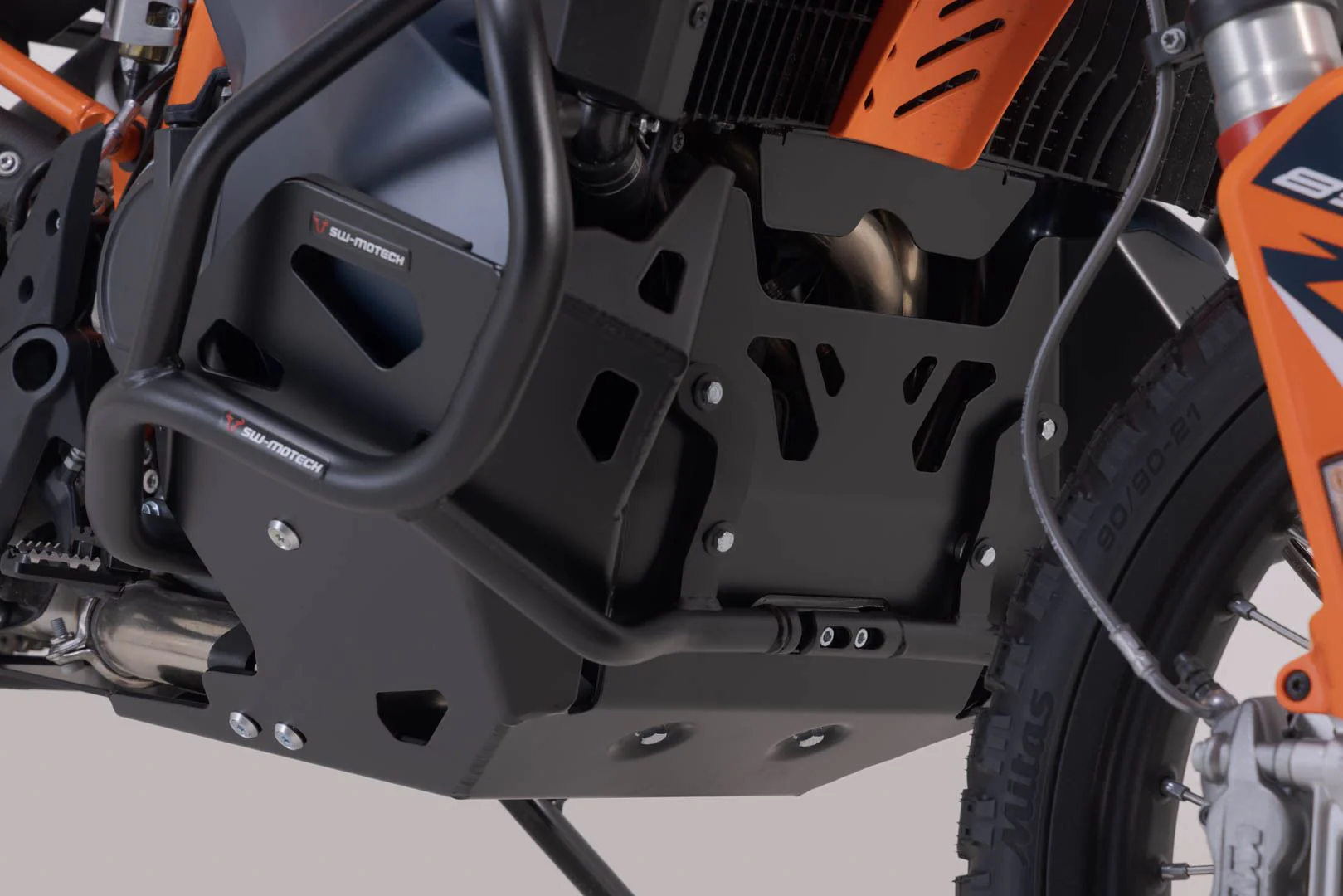 Engine guard KTM 790 Adv/R, 890 Adv/R Black - Image 4