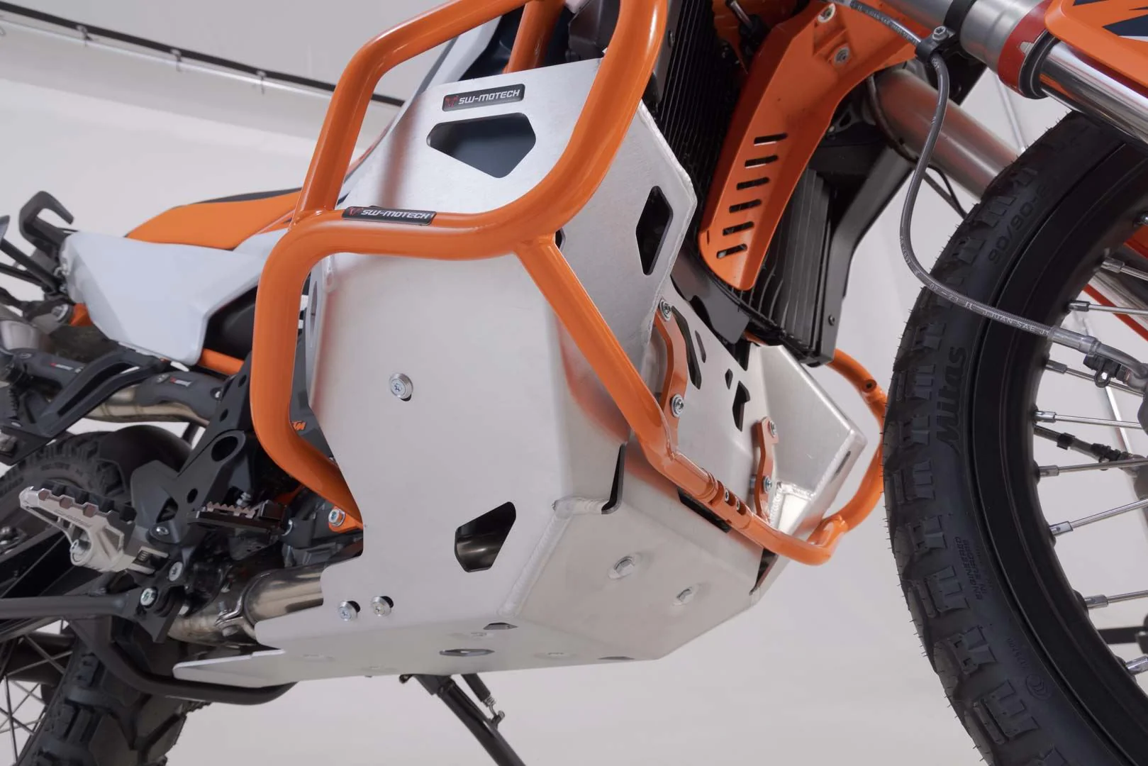 Engine guard KTM 790 Adv/R, 890 Adv/R Silver - Image 4