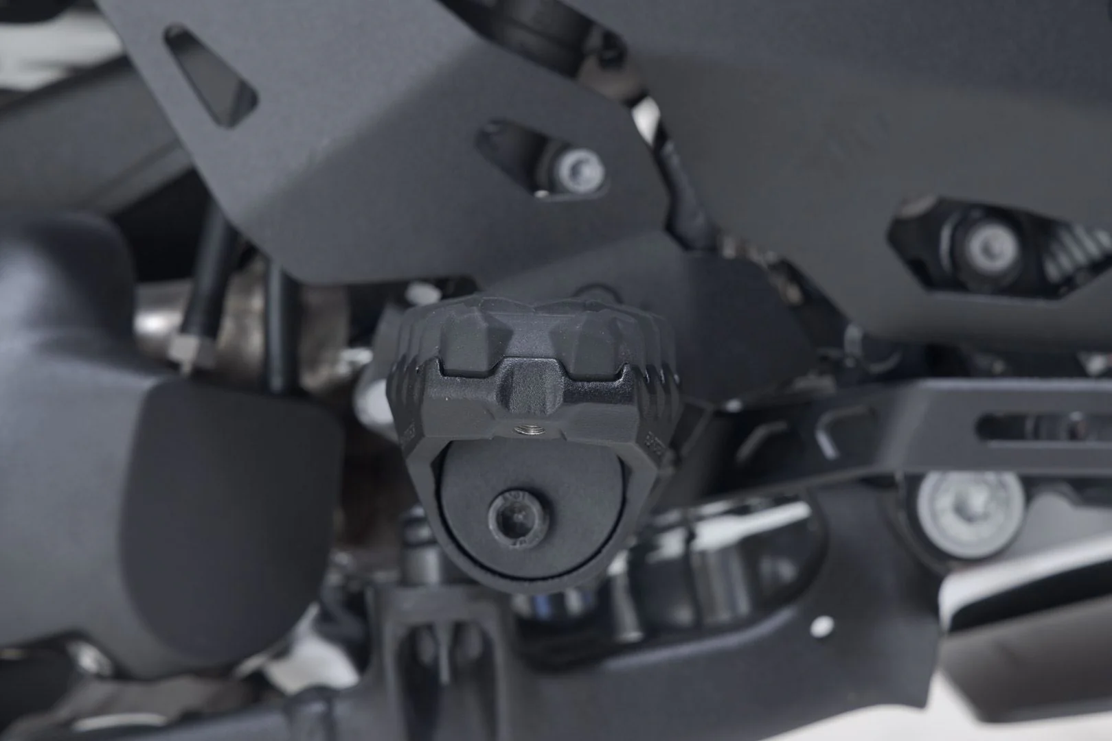 EVO footrest kit Black. Ducati Multistrada V4 / V2 DesertX. - Image 4