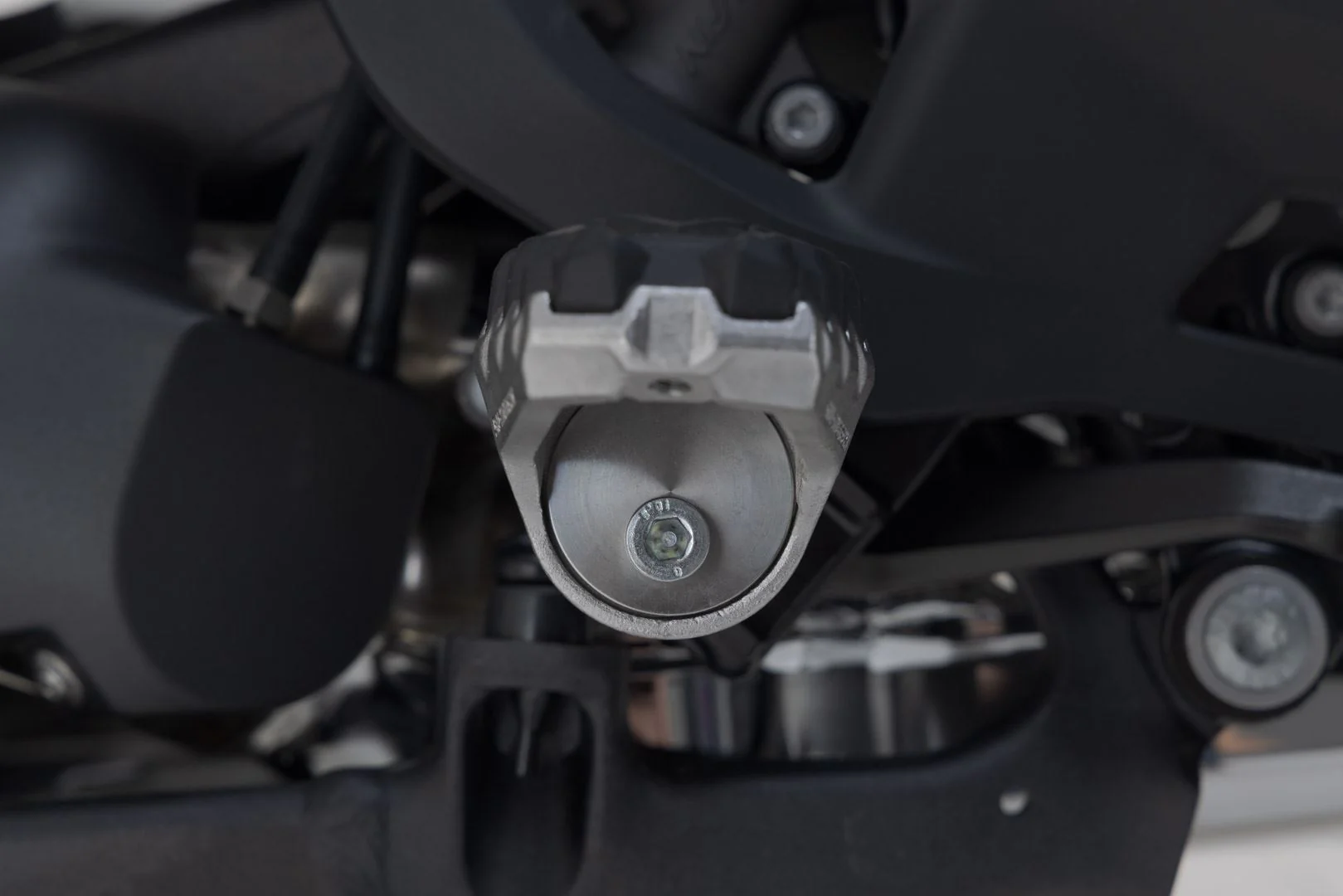 EVO footrest kit BMW R1200GS LC/Adv (12-), R1250GS/Adv (18-) - Image 5