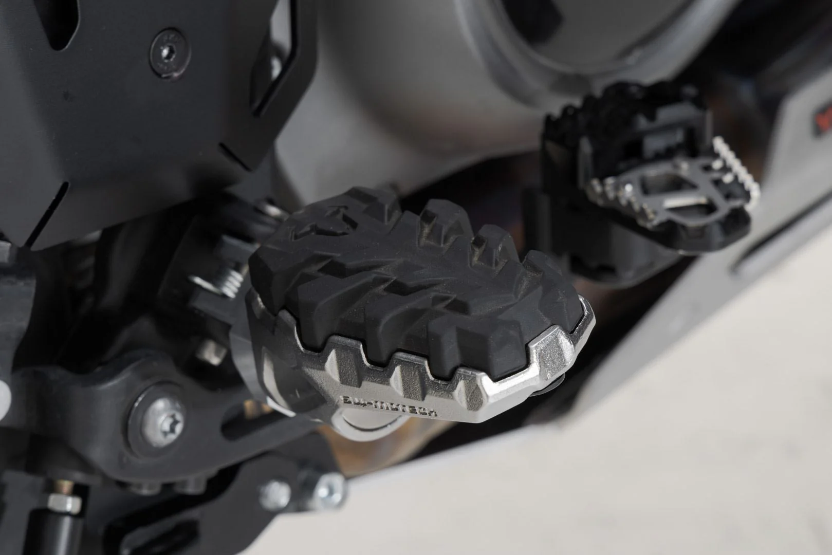EVO footrest kit Harley-Davidson Pan America (21-) - Image 6