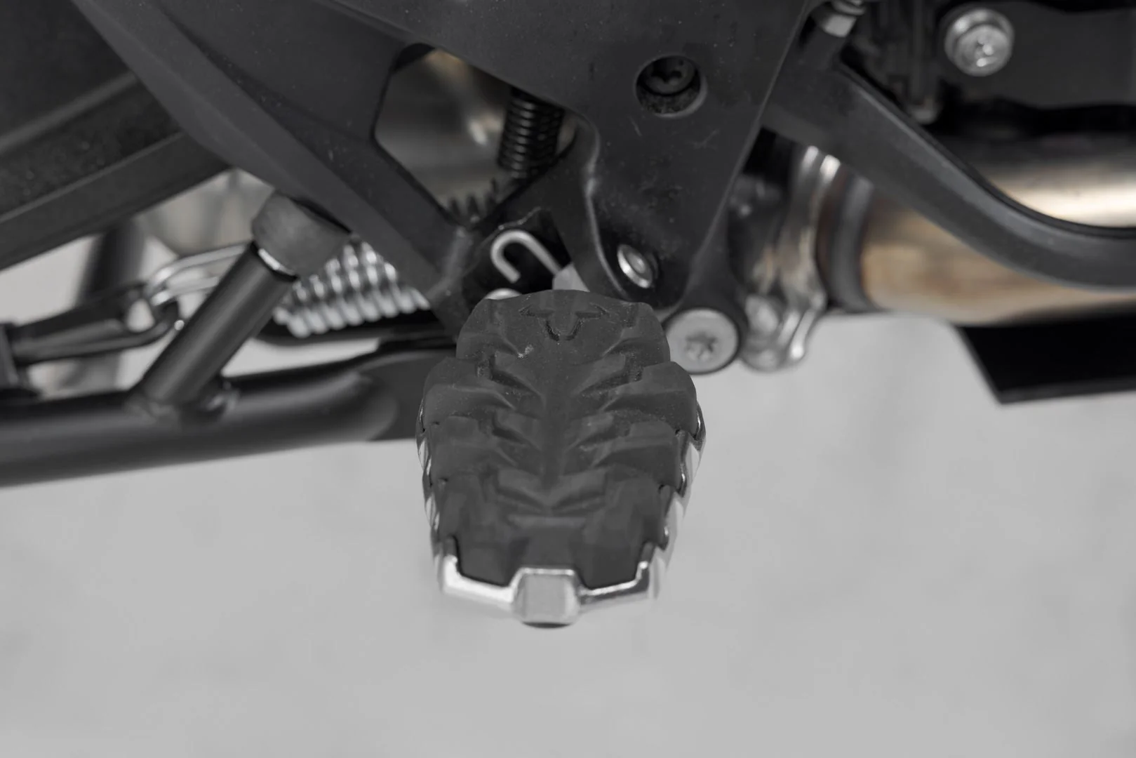 EVO footrest kit KTM models - Image 4