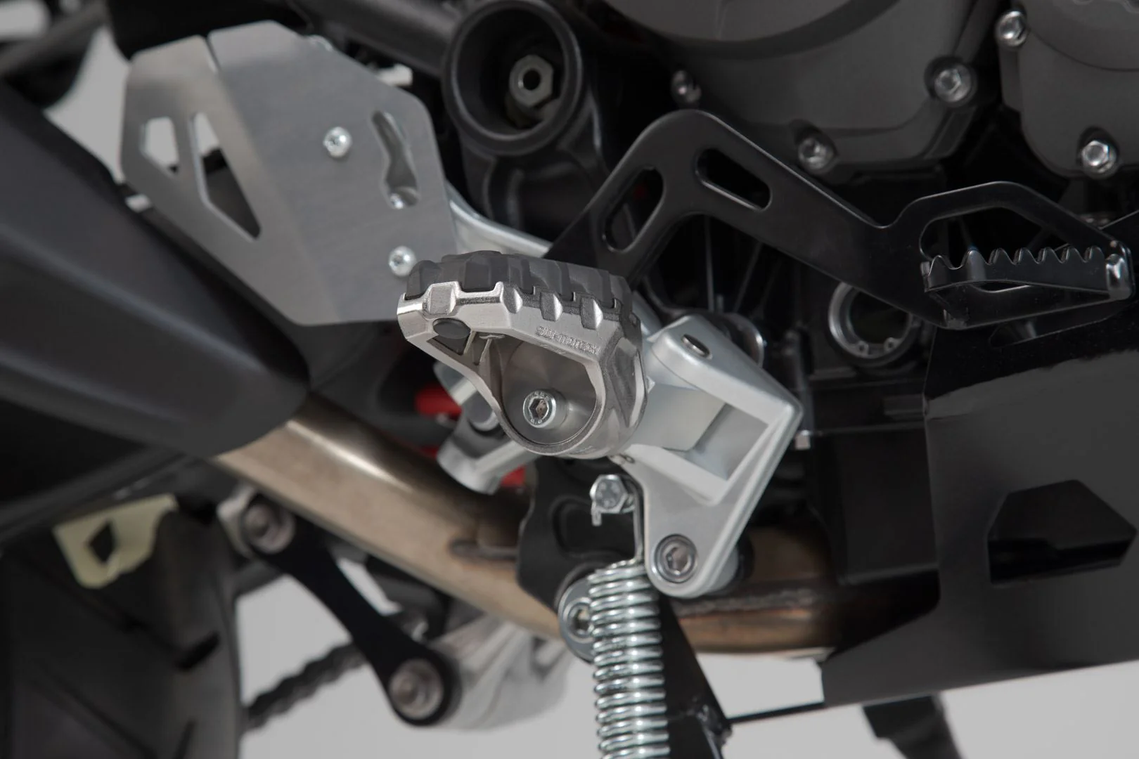 EVO footrest kit Triumph Tiger 800/ 900/ 1200, Scrambler 1200 - Image 3