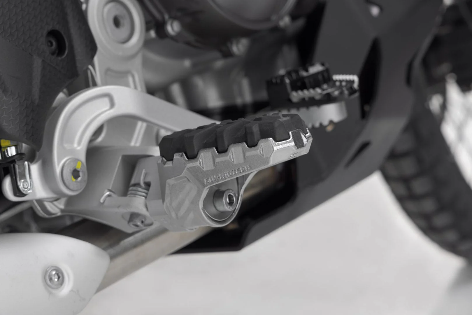 EVO footrest kit Yamaha Ténéré 700 models (19-) - Image 5