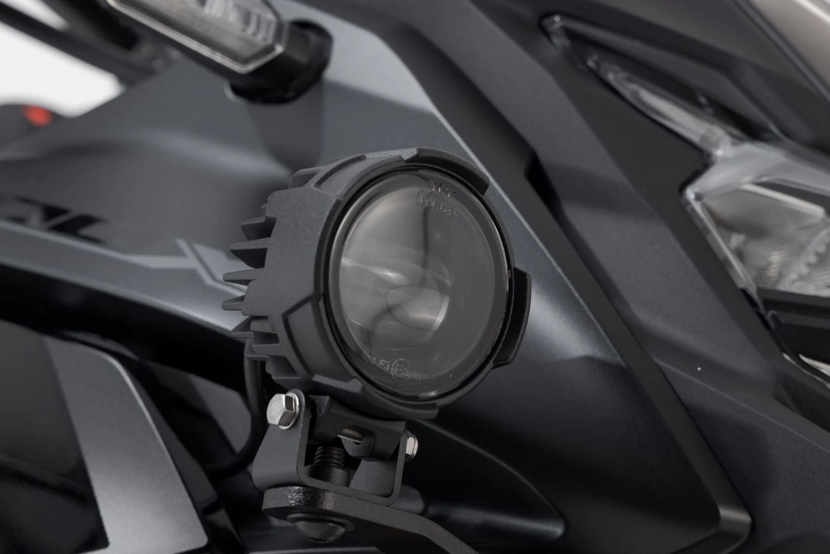 EVO high beam kit Honda CB500X (18-), NX500 (23-) Black - Image 3
