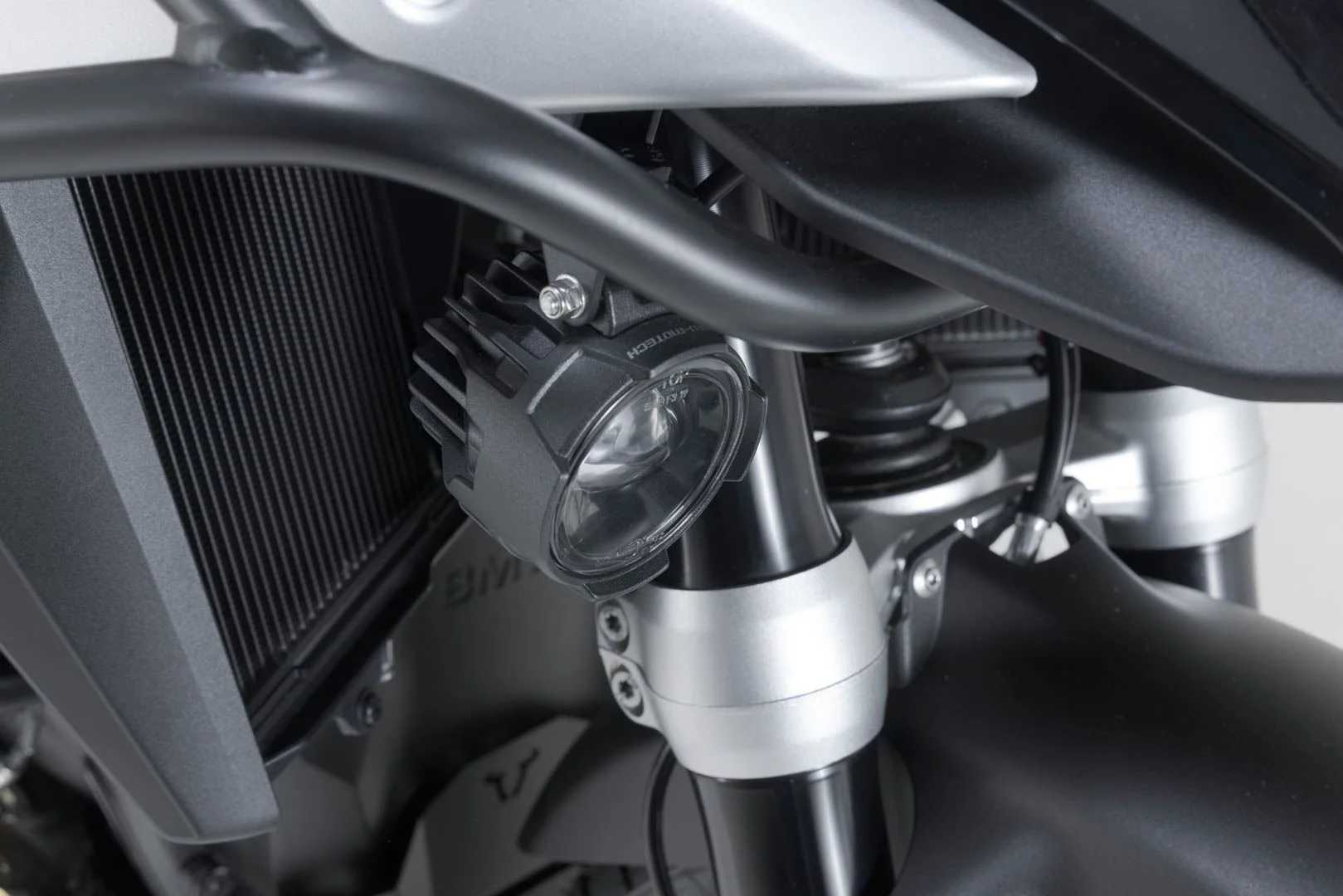 EVO high beam kit BMW R 1300 GS (23-) Black - Image 3