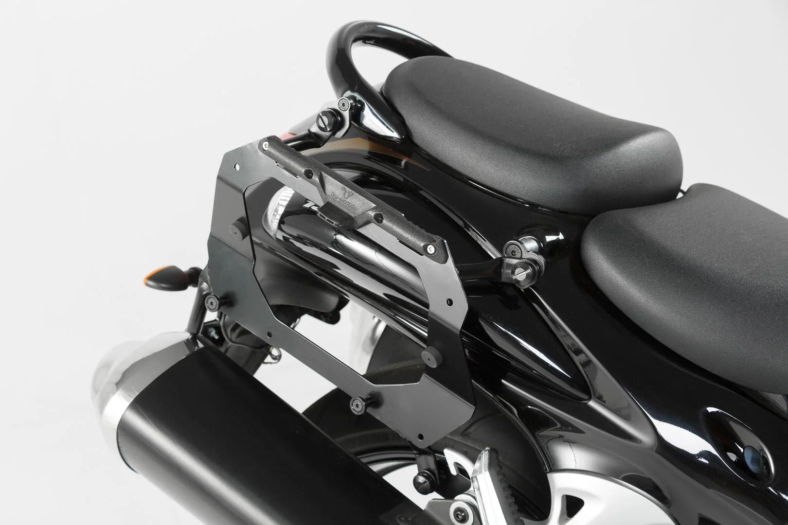 EVO Profile Carrier Suzuki GSX 1300 R Hayabusa (08-) Black - Image 5