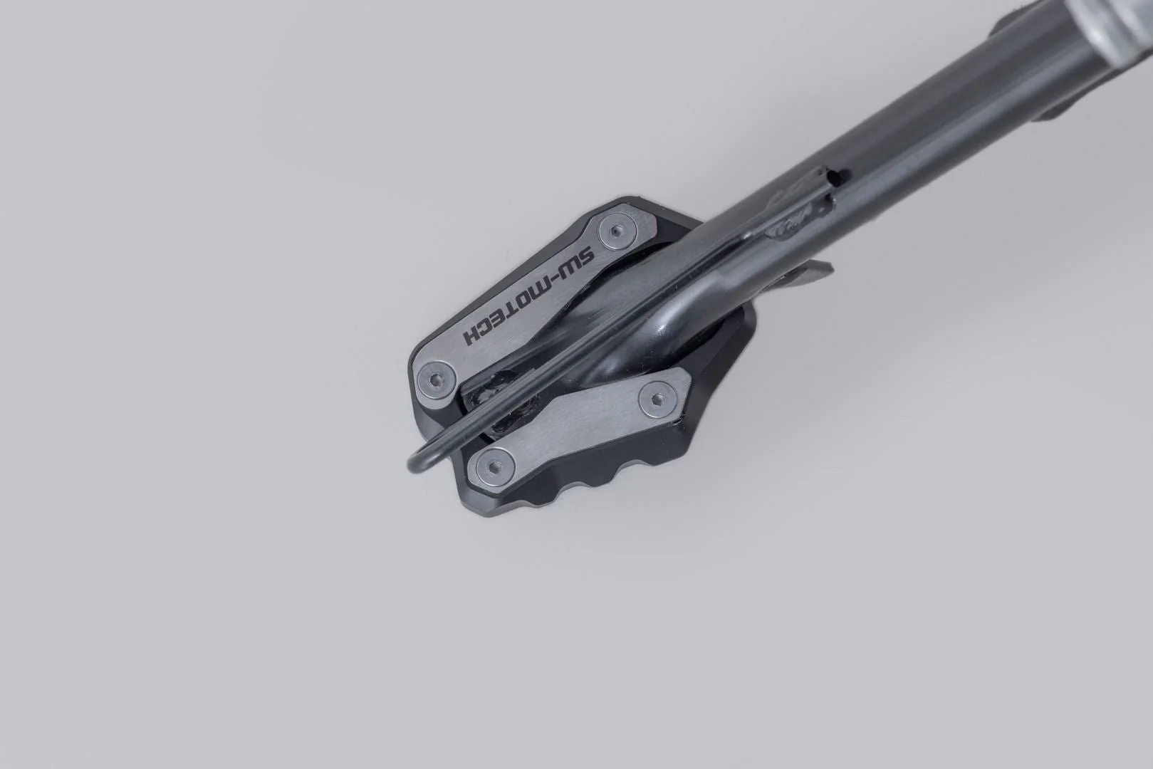 Extension for side stand foot Black/Silver. Suzuki GSX-S10000GX (23-). - Image 3