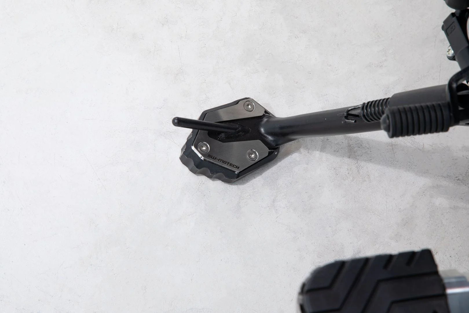 Extension for Side Stand Foot Yamaha Tracer 9 (20-) Black/Silver - Image 4