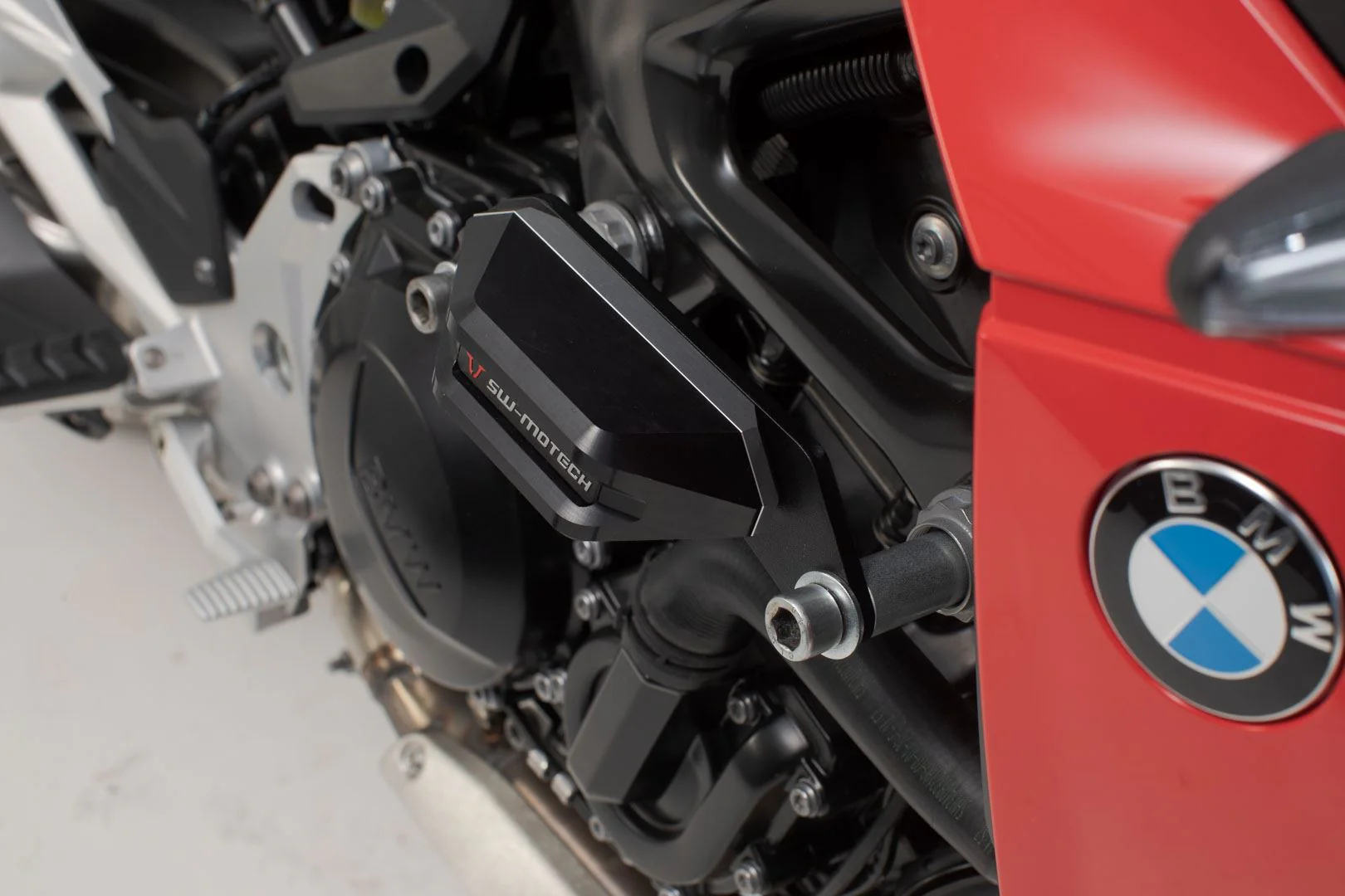 Frame slider kit Black BMW F 900 R (19-) - Image 5