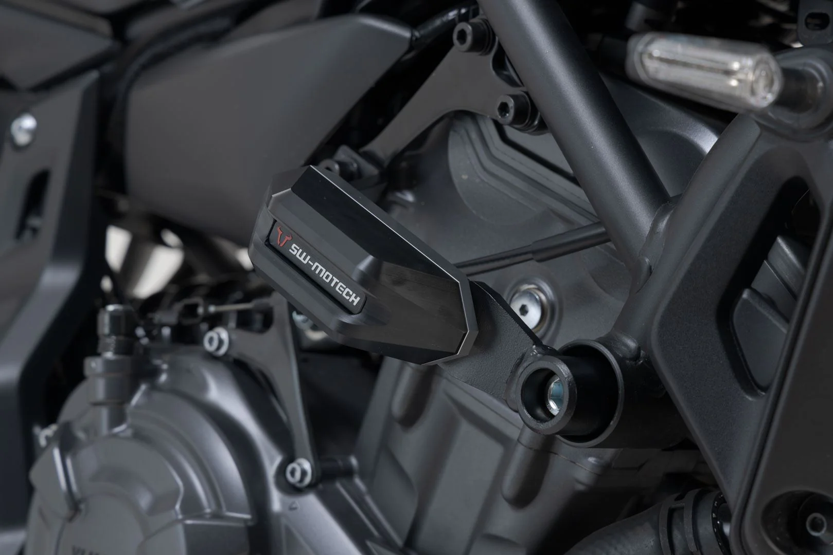 Frame slider kit Yamaha MT-07 (14-) / MT-07 Tracer (16-) Black