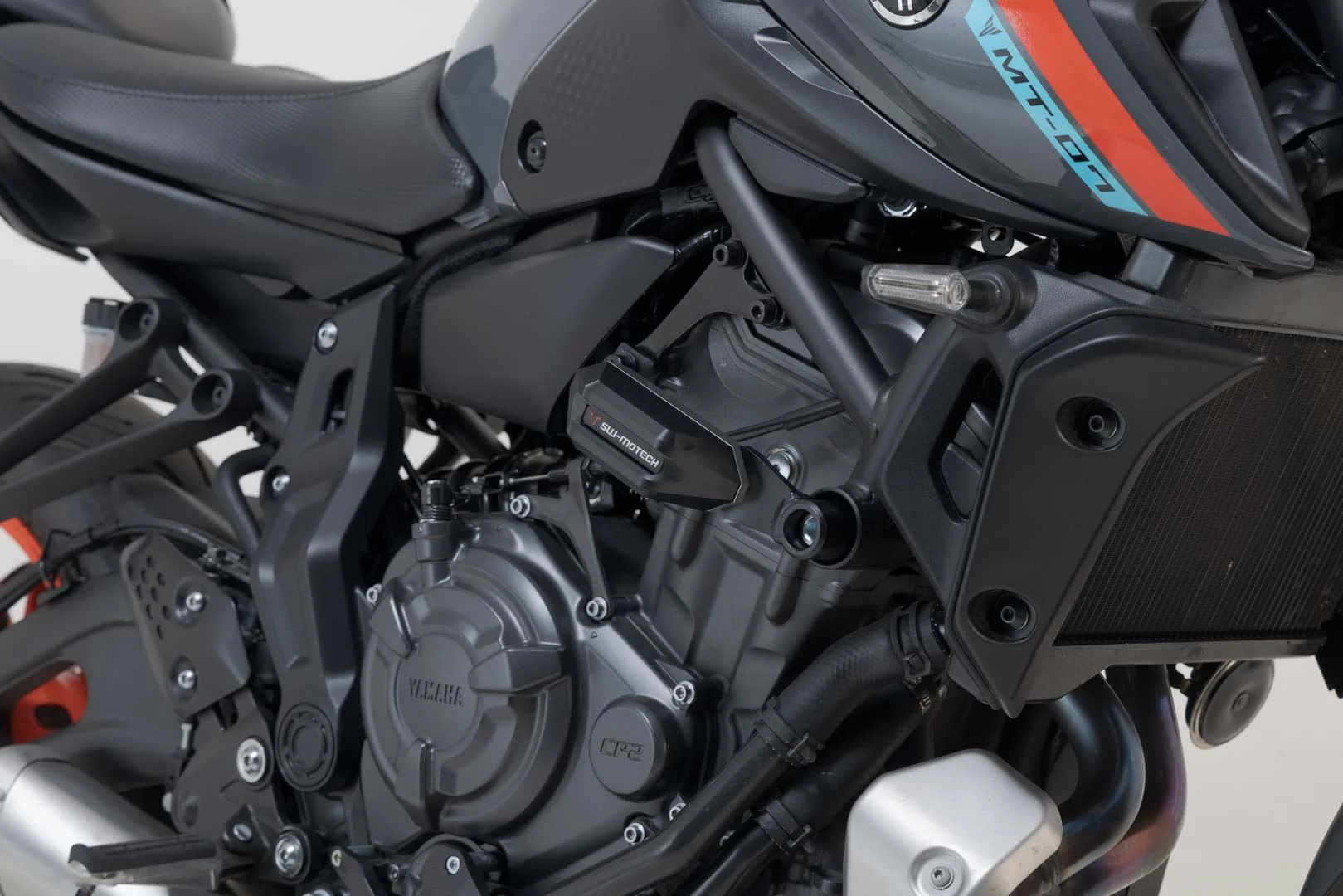 Frame slider kit Yamaha MT-07 (14-) / MT-07 Tracer (16-) Black - Image 3
