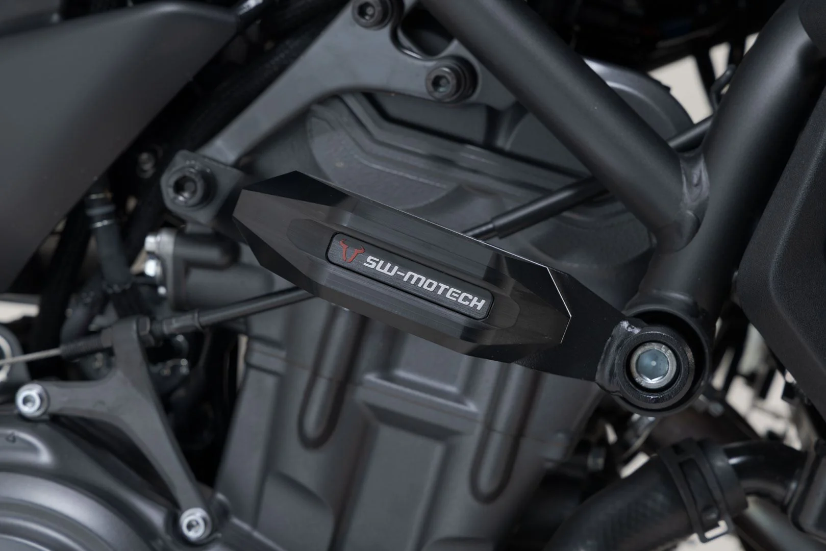 Frame slider kit Yamaha MT-07 (14-) / MT-07 Tracer (16-) Black - Image 4