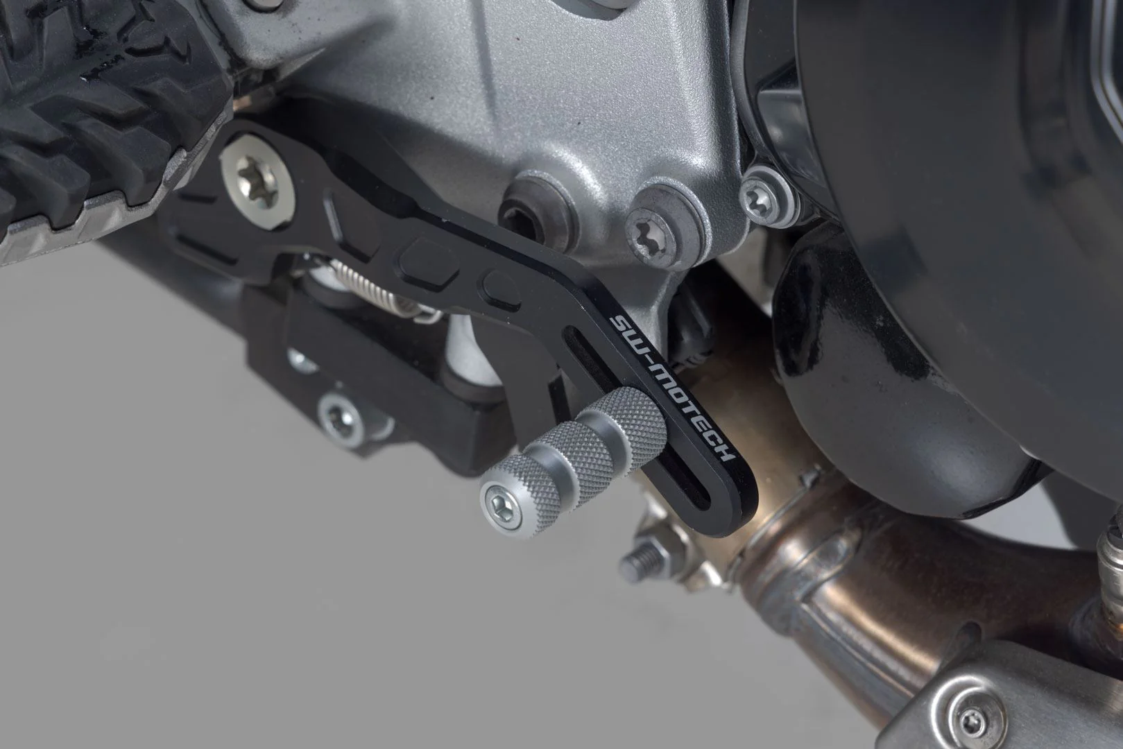 Gear lever and brake pedal set BMW F 900 R (19-). - Image 3