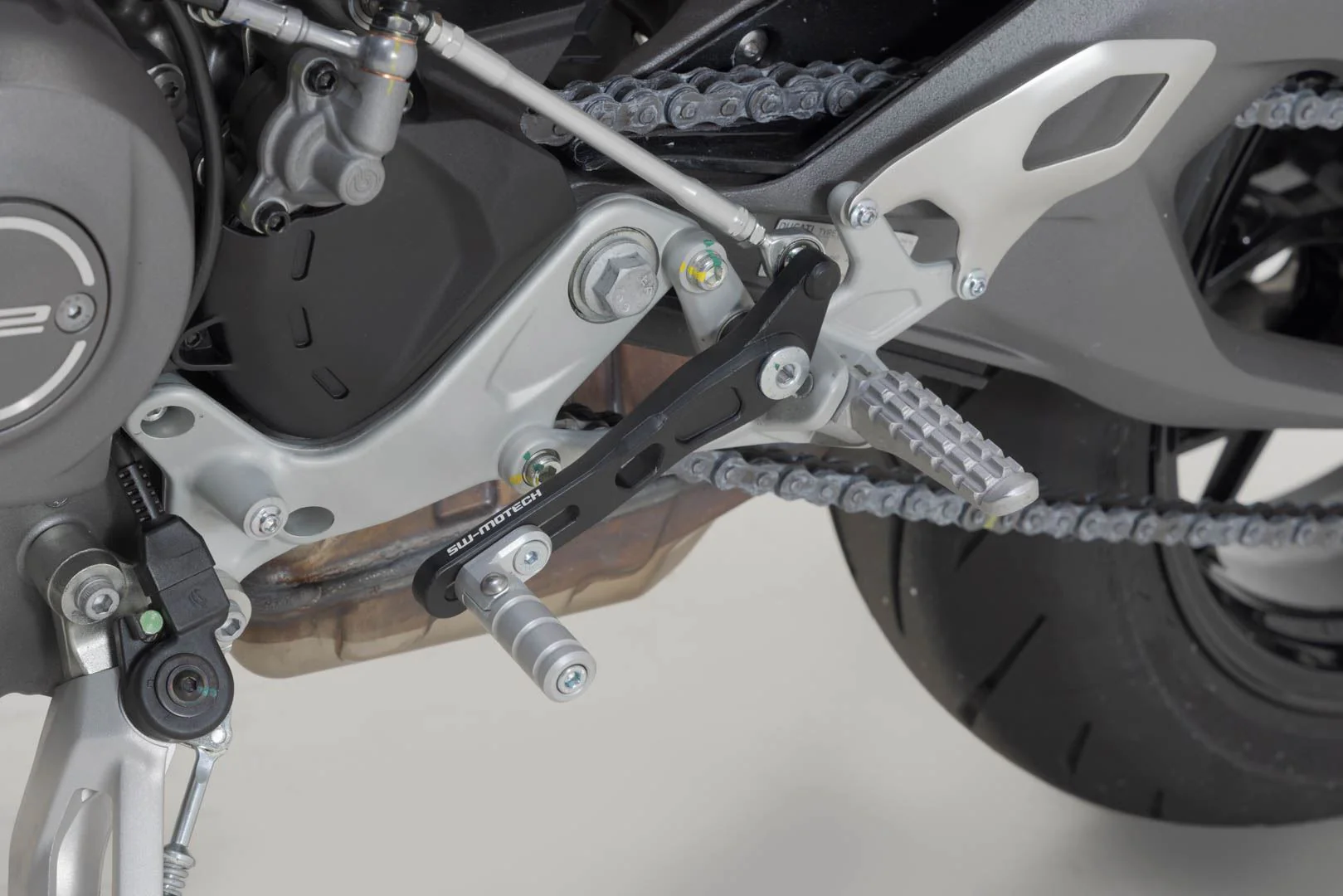 Gear lever Ducati Panigale V2 / Streetfighter V2. - Image 7
