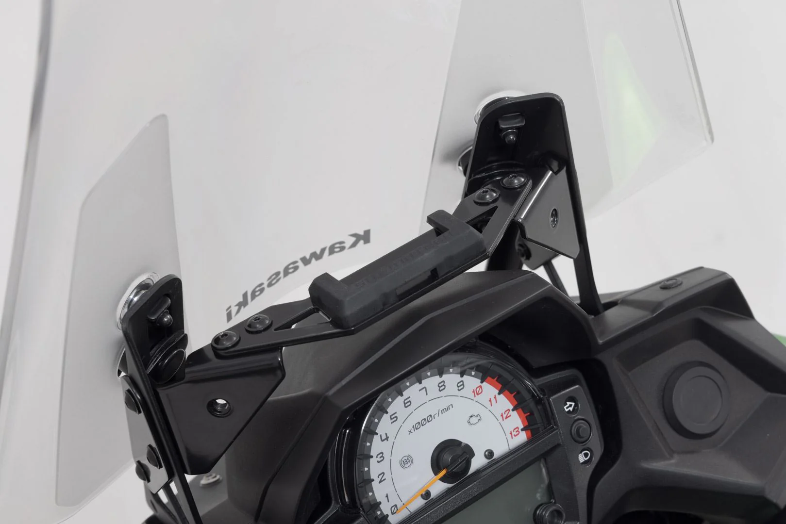 GPS Mount for Cockpit Kawasaki Versys 650 (15-) Black - Image 3