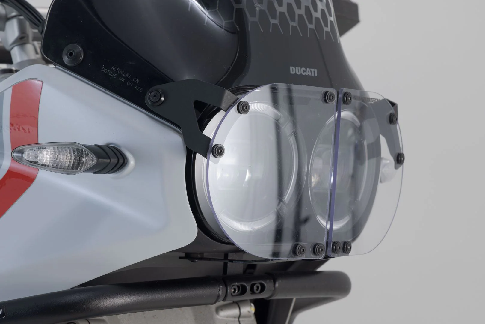 Headlight guard Ducati DesertX Motorcycle high-beam with bezel - Image 3
